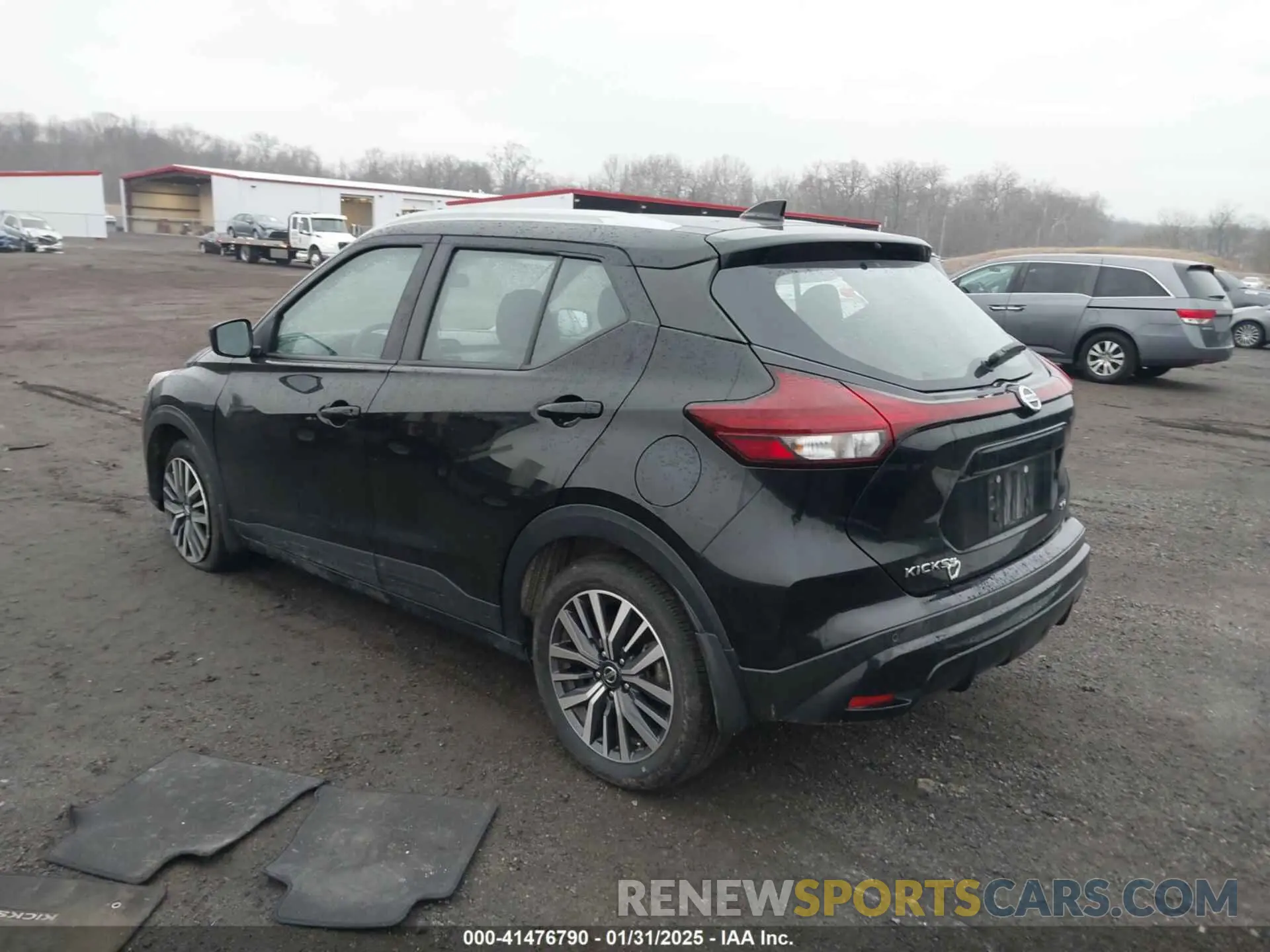 3 Photograph of a damaged car 3N1CP5CV4ML515026 NISSAN KICKS 2021
