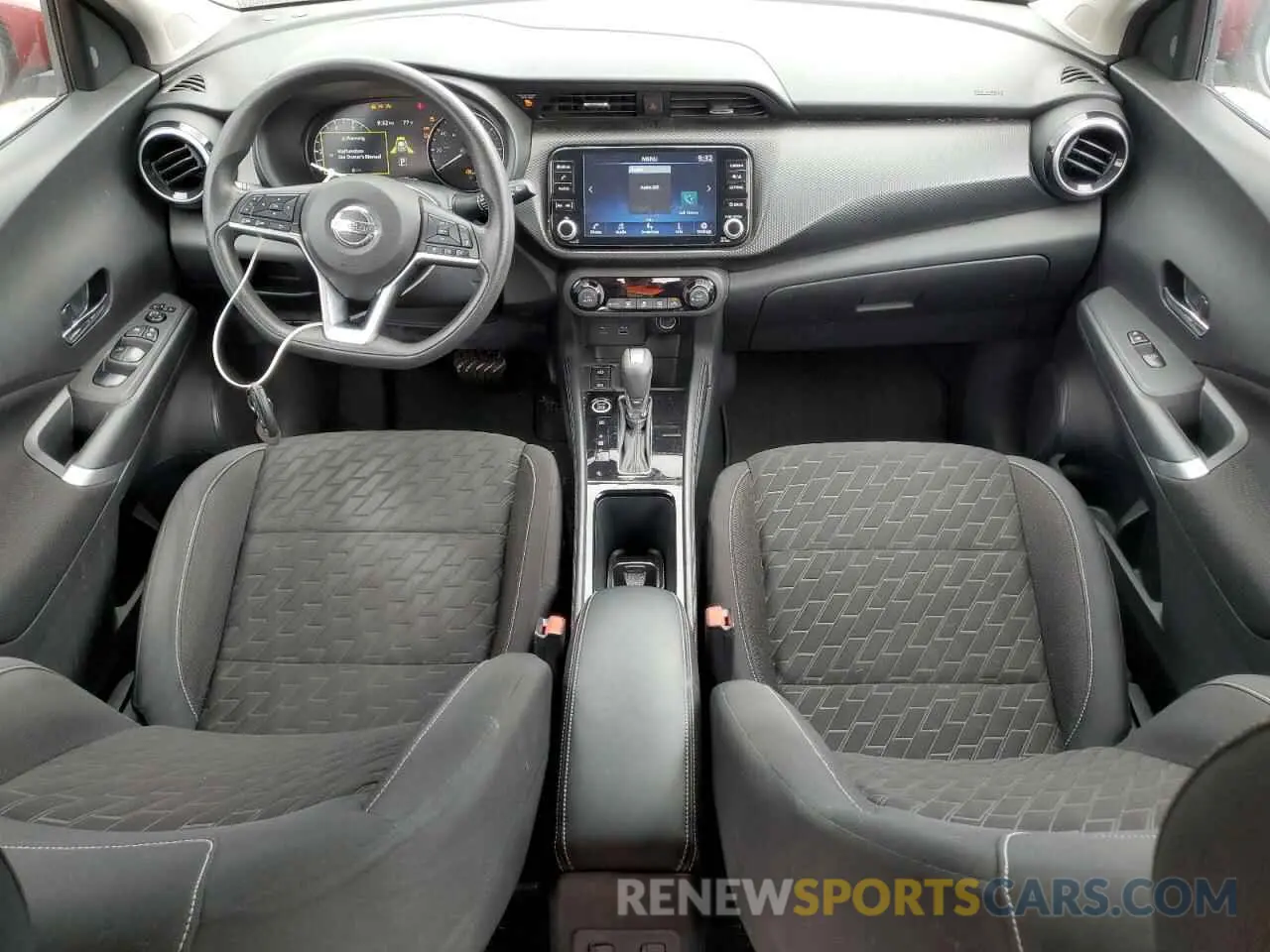 8 Photograph of a damaged car 3N1CP5CV4ML523157 NISSAN KICKS 2021