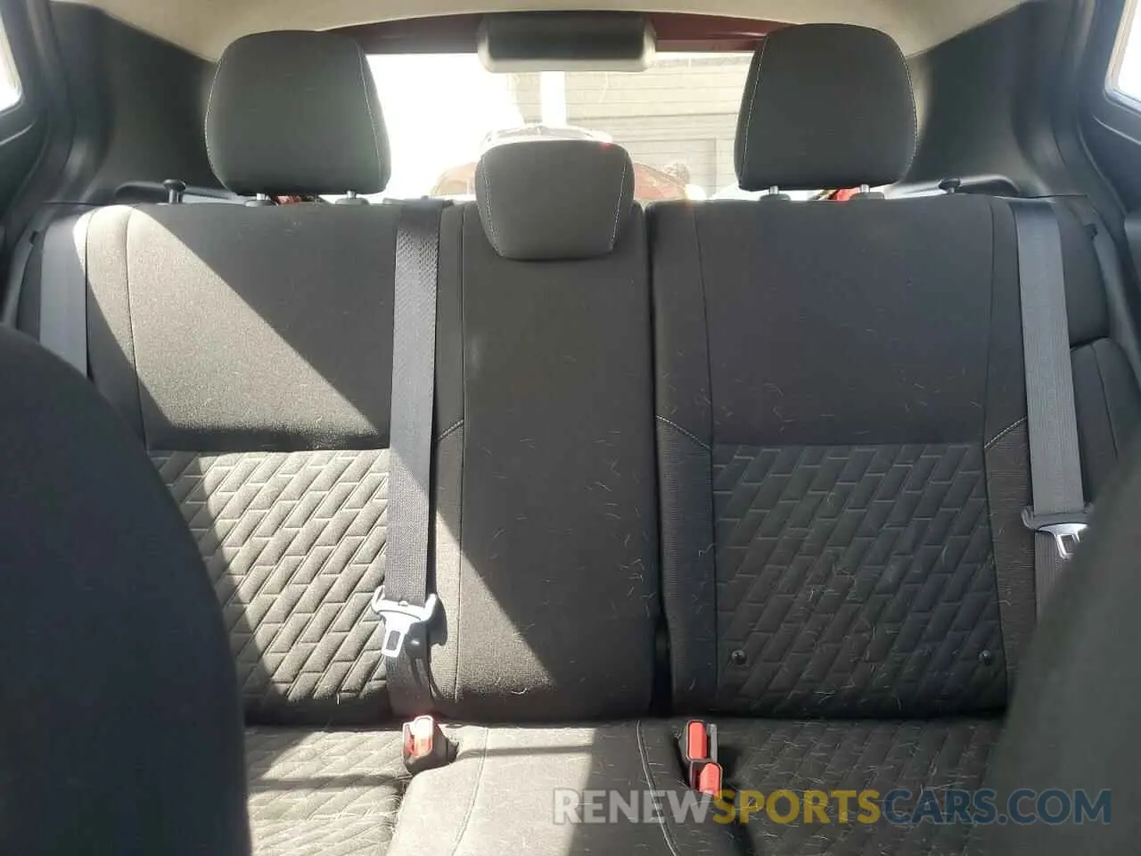 10 Photograph of a damaged car 3N1CP5CV4ML547541 NISSAN KICKS 2021