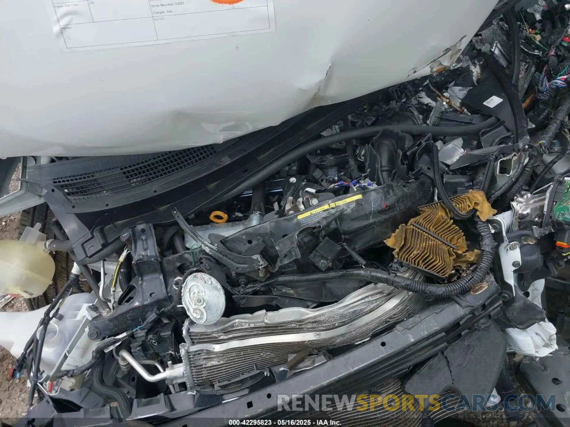 10 Photograph of a damaged car 3N1CP5CV4ML557339 NISSAN KICKS 2021