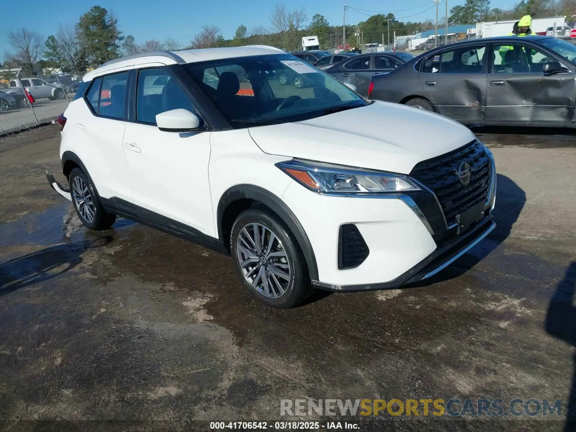 1 Photograph of a damaged car 3N1CP5CV5ML489794 NISSAN KICKS 2021