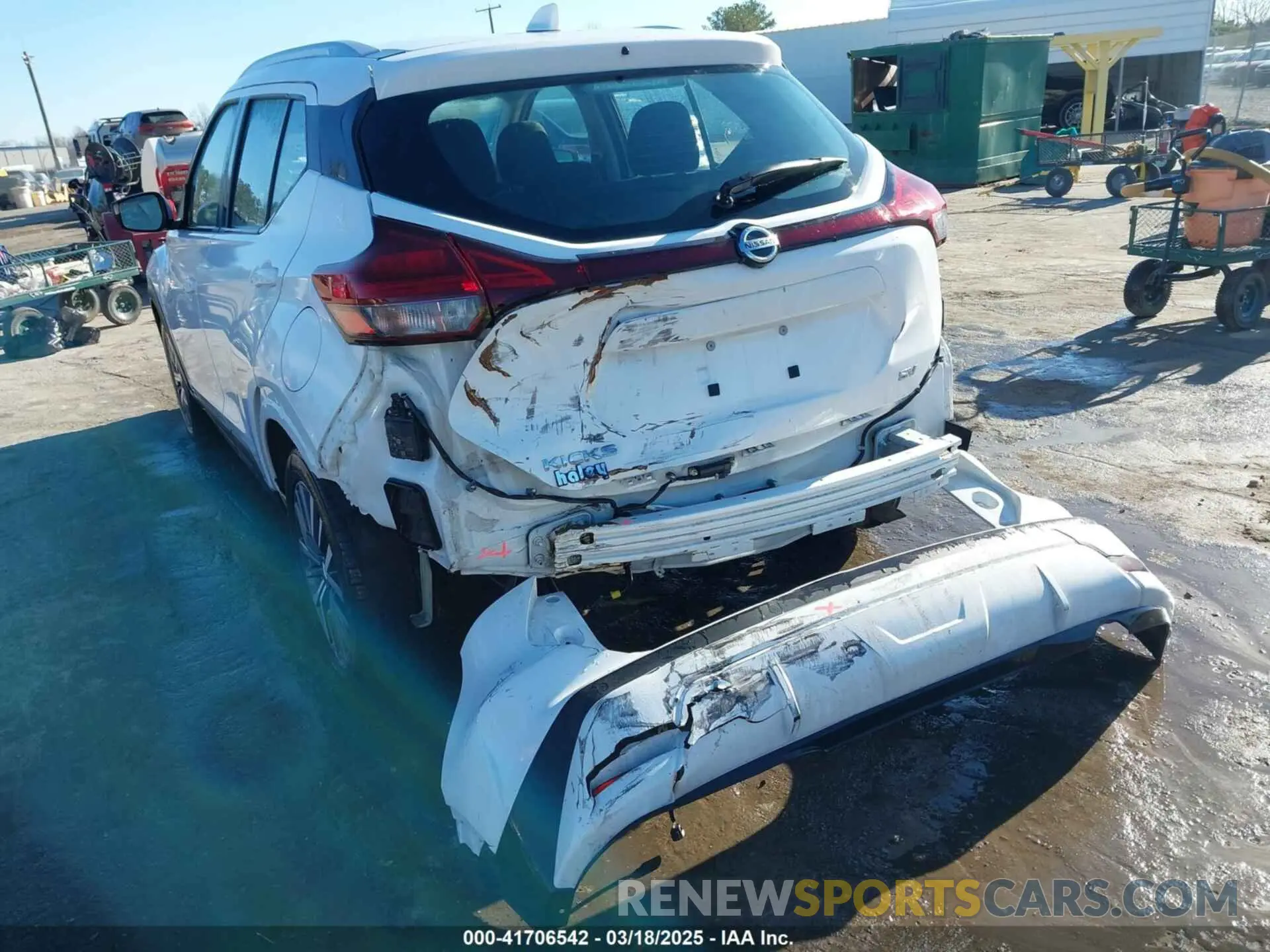 6 Photograph of a damaged car 3N1CP5CV5ML489794 NISSAN KICKS 2021