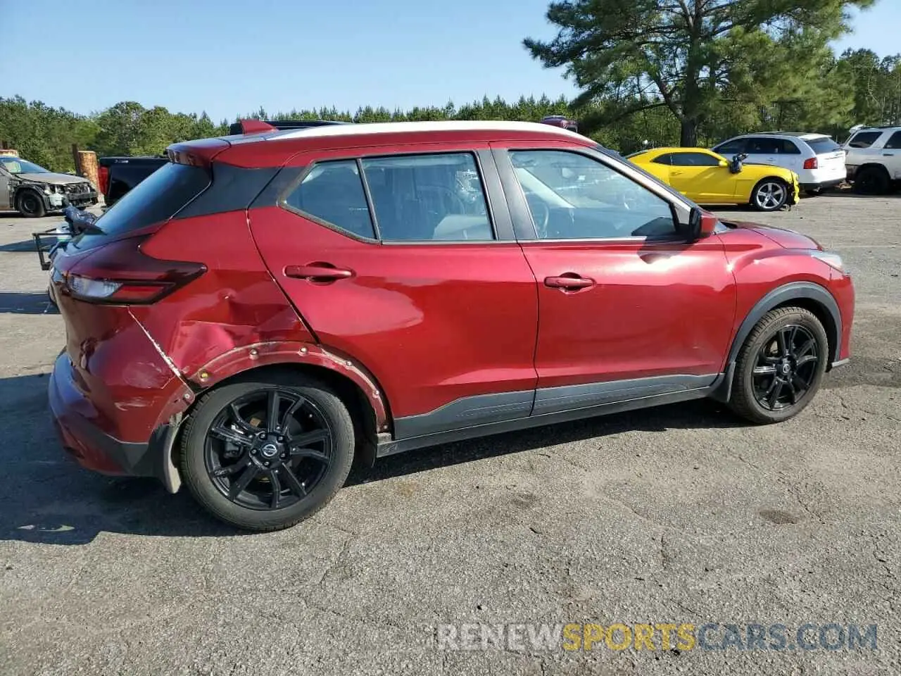 3 Photograph of a damaged car 3N1CP5CV5ML491576 NISSAN KICKS 2021
