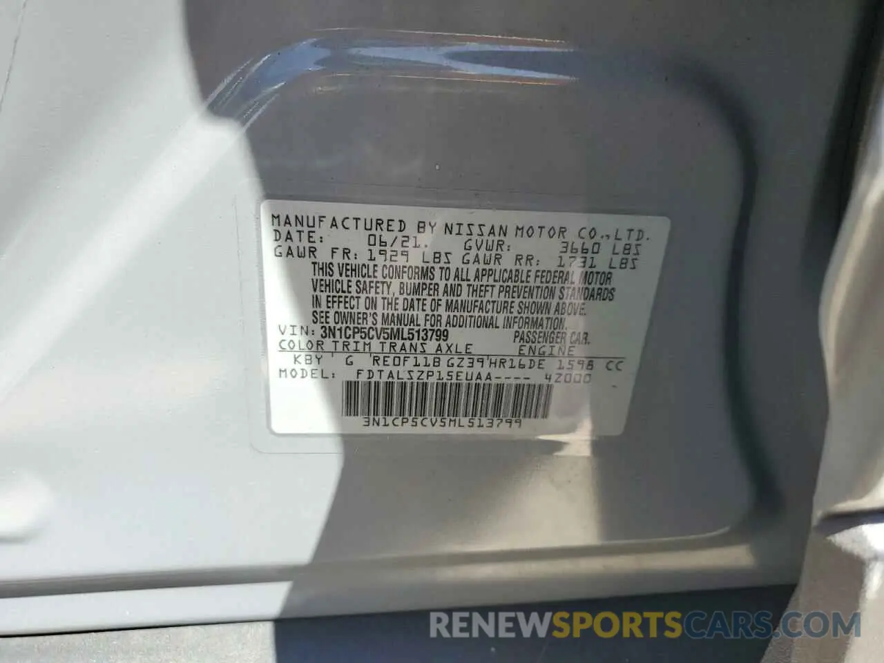 13 Photograph of a damaged car 3N1CP5CV5ML513799 NISSAN KICKS 2021