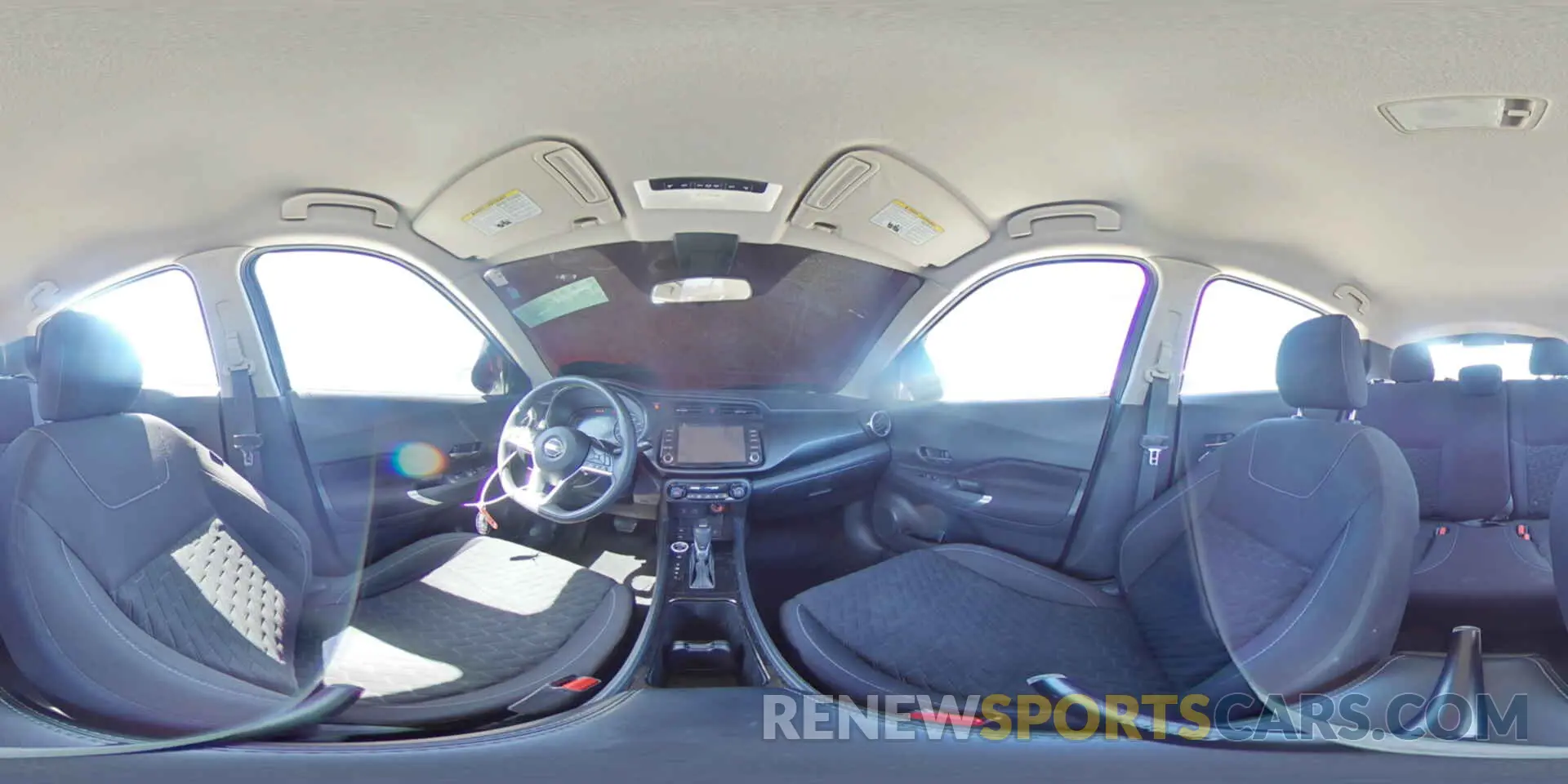 15 Photograph of a damaged car 3N1CP5CV5ML513799 NISSAN KICKS 2021