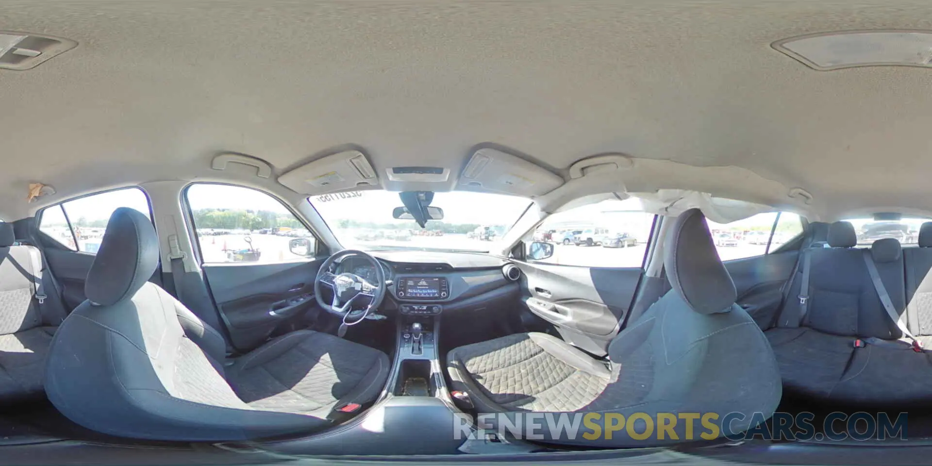 13 Photograph of a damaged car 3N1CP5CV5ML526861 NISSAN KICKS 2021