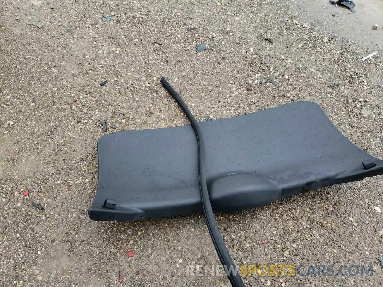 13 Photograph of a damaged car 3N1CP5CV5ML529453 NISSAN KICKS 2021