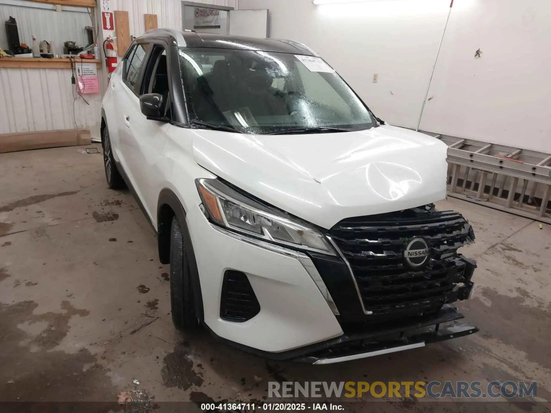 1 Photograph of a damaged car 3N1CP5CV5ML537388 NISSAN KICKS 2021