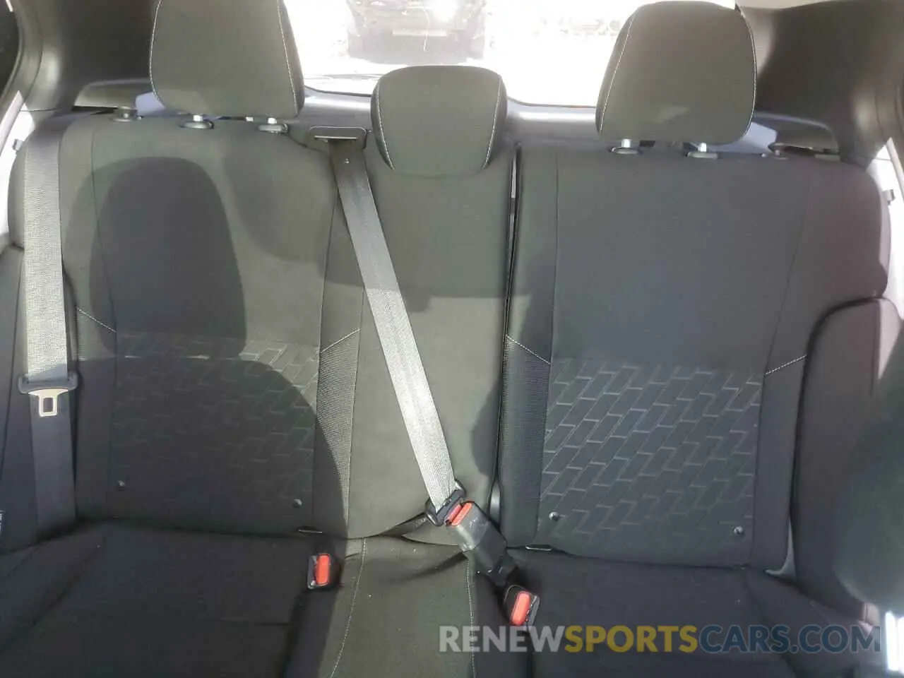 10 Photograph of a damaged car 3N1CP5CV5ML545443 NISSAN KICKS 2021