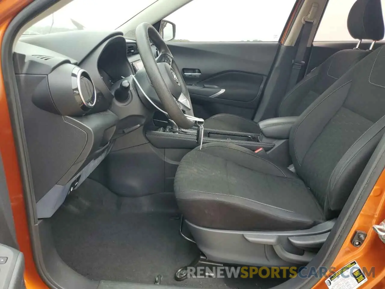 7 Photograph of a damaged car 3N1CP5CV5ML551226 NISSAN KICKS 2021