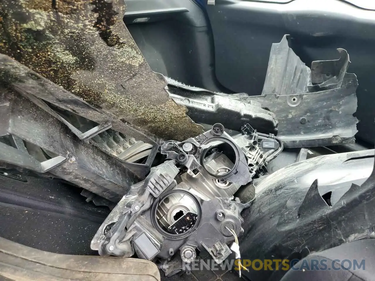 12 Photograph of a damaged car 3N1CP5CV5ML559276 NISSAN KICKS 2021