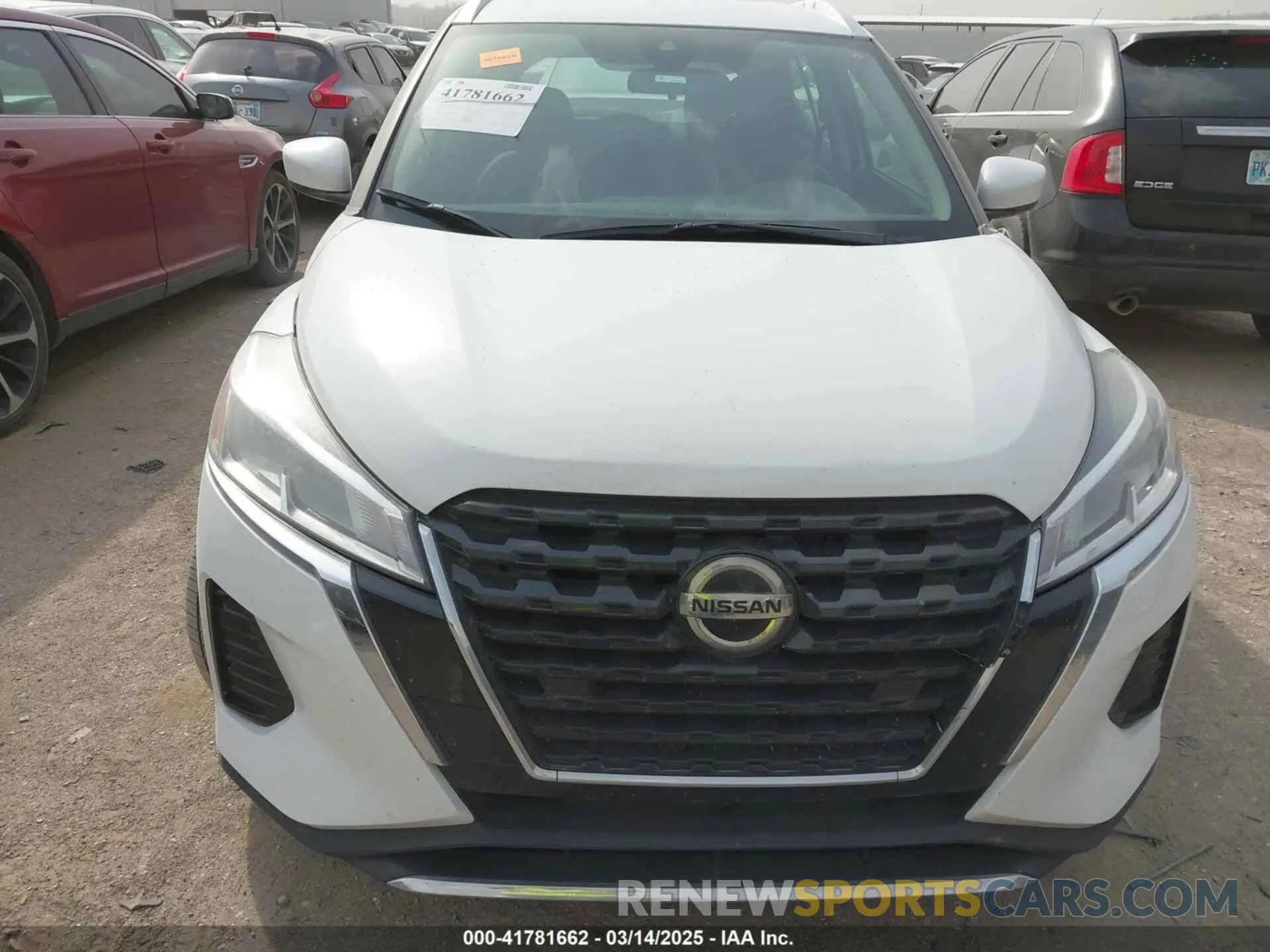 12 Photograph of a damaged car 3N1CP5CV6ML480697 NISSAN KICKS 2021