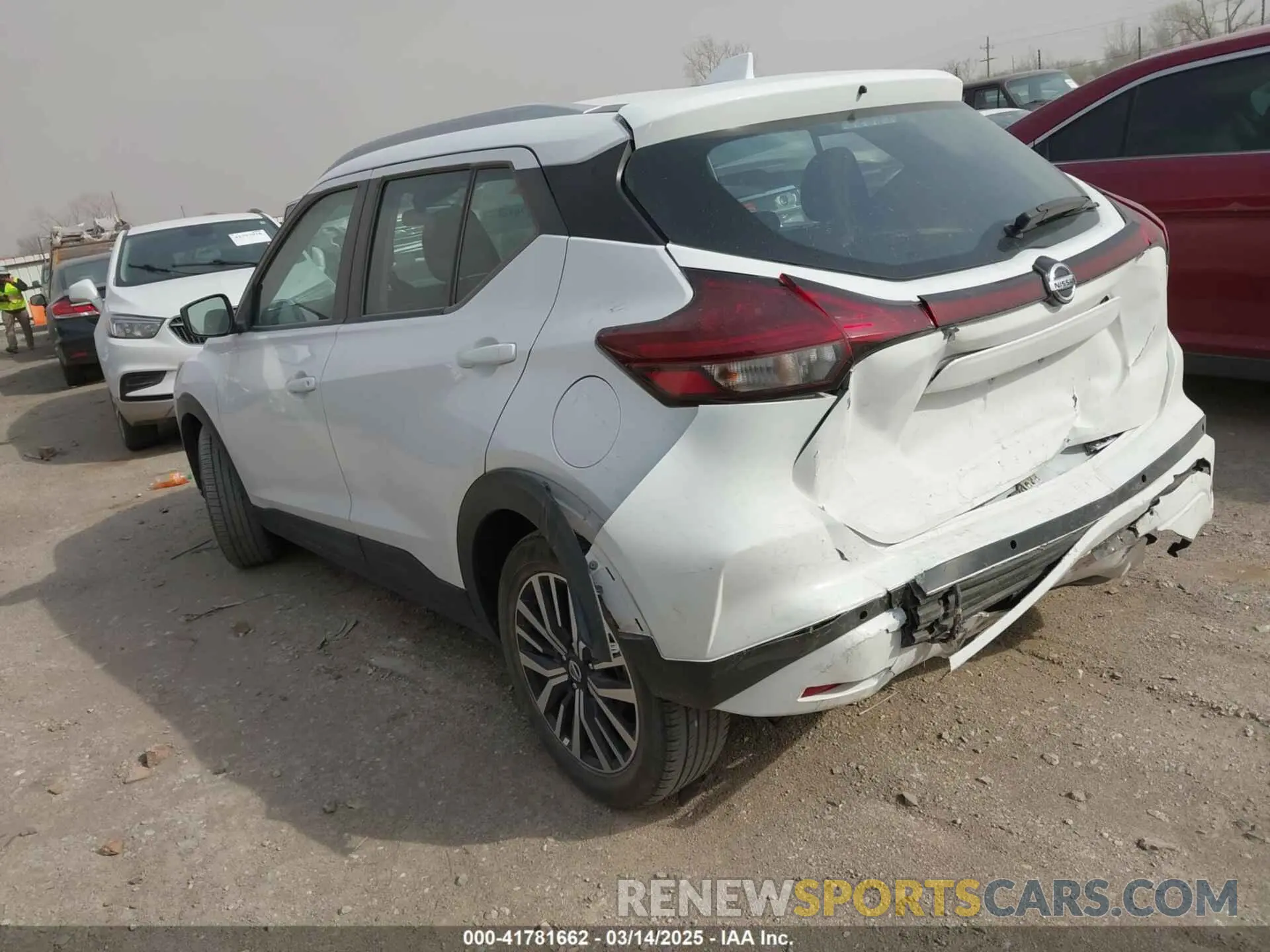 3 Photograph of a damaged car 3N1CP5CV6ML480697 NISSAN KICKS 2021