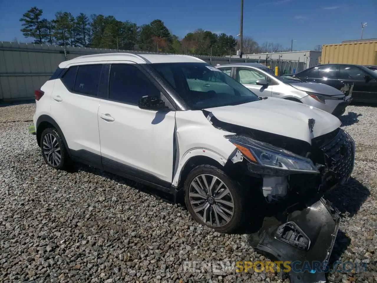 4 Photograph of a damaged car 3N1CP5CV6ML493871 NISSAN KICKS 2021