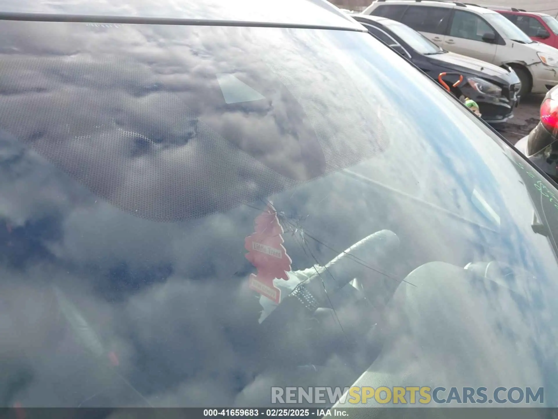 20 Photograph of a damaged car 3N1CP5CV6ML529185 NISSAN KICKS 2021