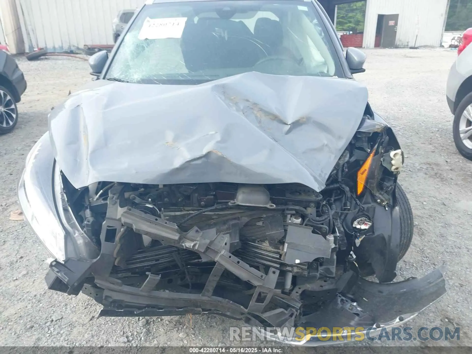 6 Photograph of a damaged car 3N1CP5CV6ML547055 NISSAN KICKS 2021