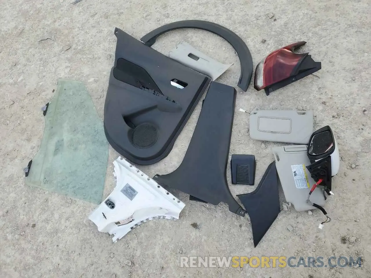 12 Photograph of a damaged car 3N1CP5CV7ML500584 NISSAN KICKS 2021
