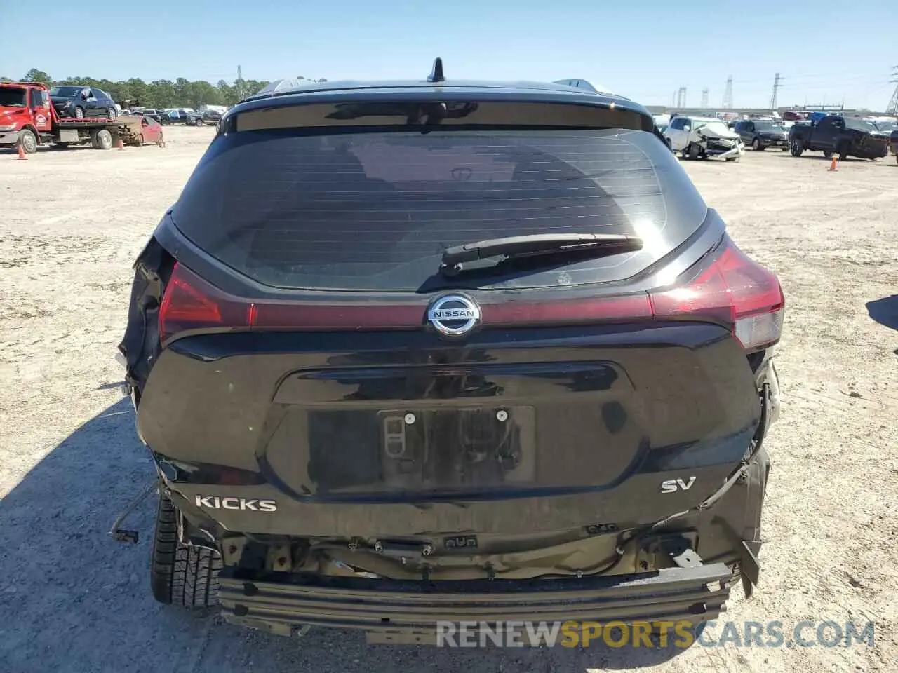 6 Photograph of a damaged car 3N1CP5CV7ML508748 NISSAN KICKS 2021