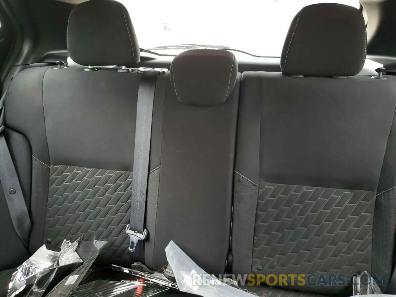 10 Photograph of a damaged car 3N1CP5CV8ML469717 NISSAN KICKS 2021