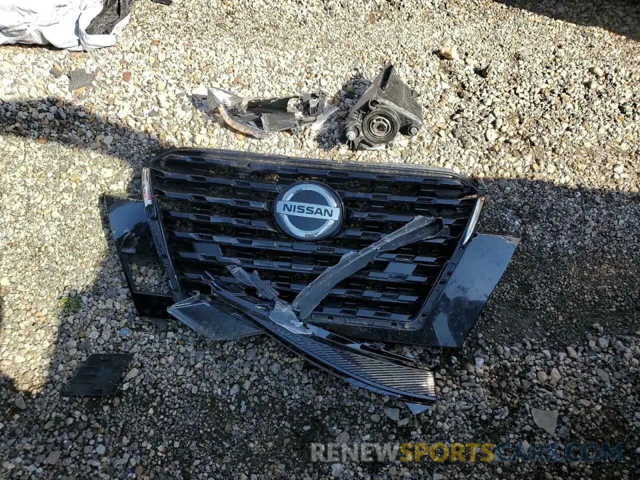13 Photograph of a damaged car 3N1CP5CV8ML469717 NISSAN KICKS 2021