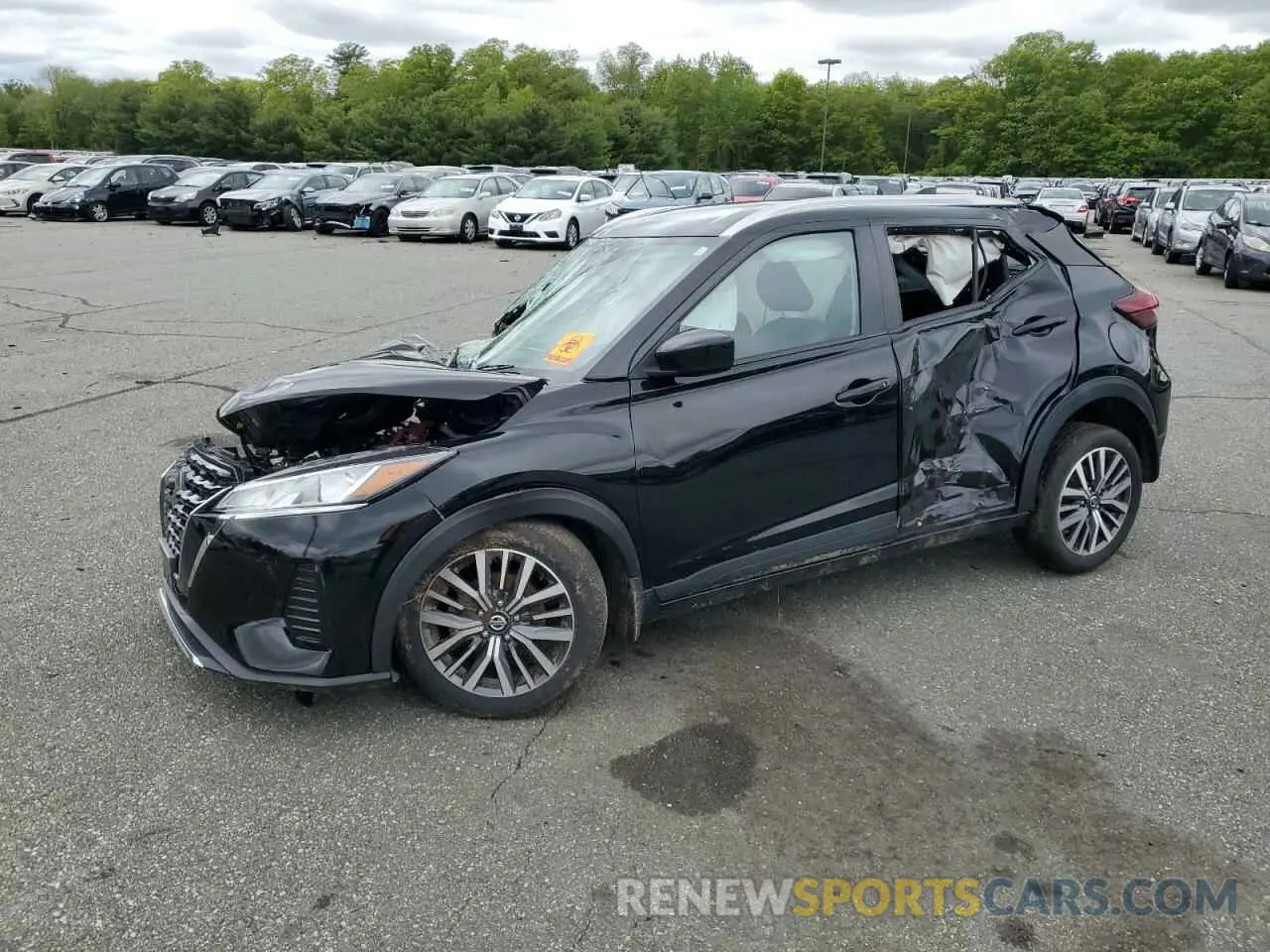 1 Photograph of a damaged car 3N1CP5CV8ML514719 NISSAN KICKS 2021