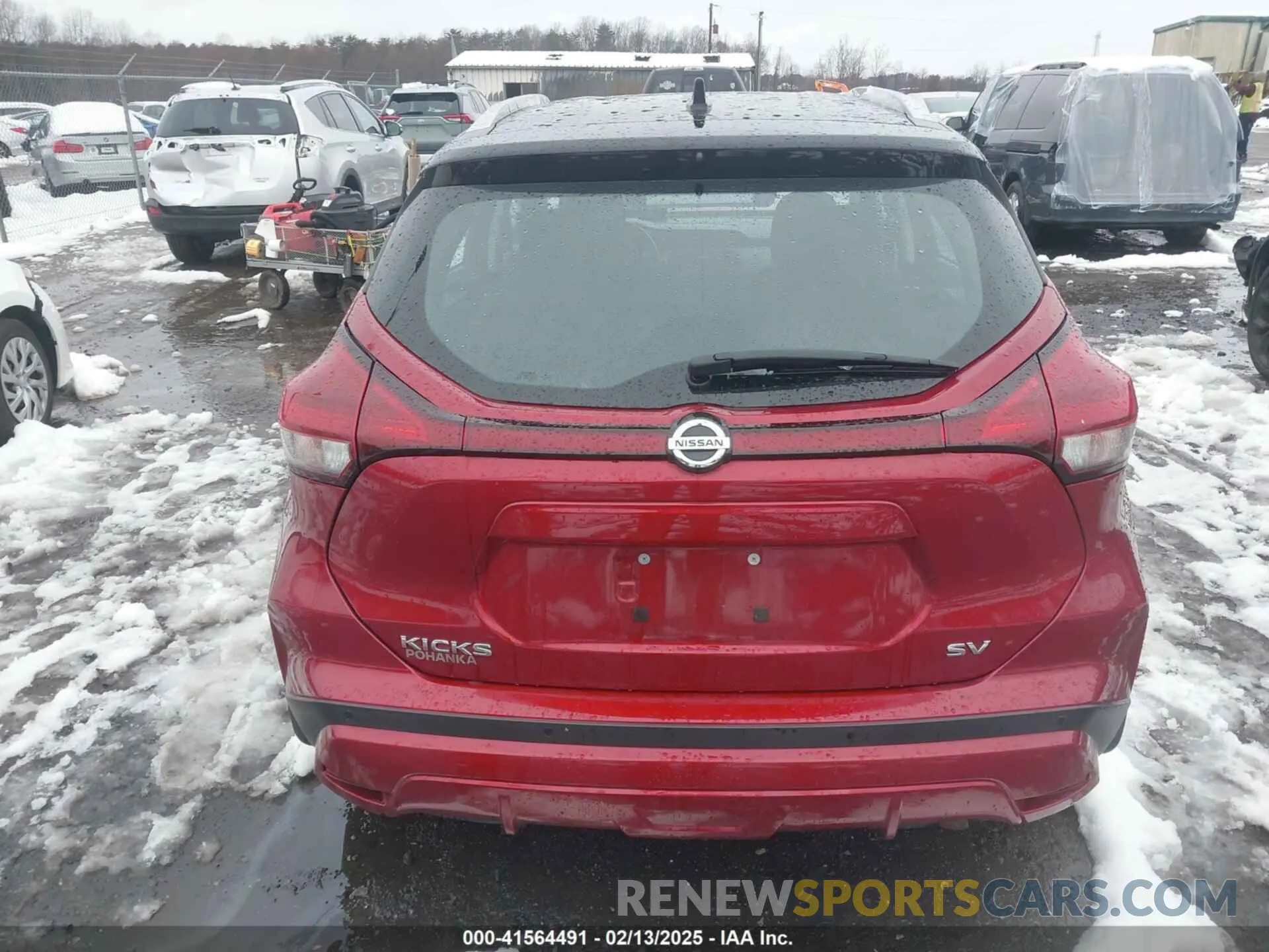 16 Photograph of a damaged car 3N1CP5CV8ML517653 NISSAN KICKS 2021