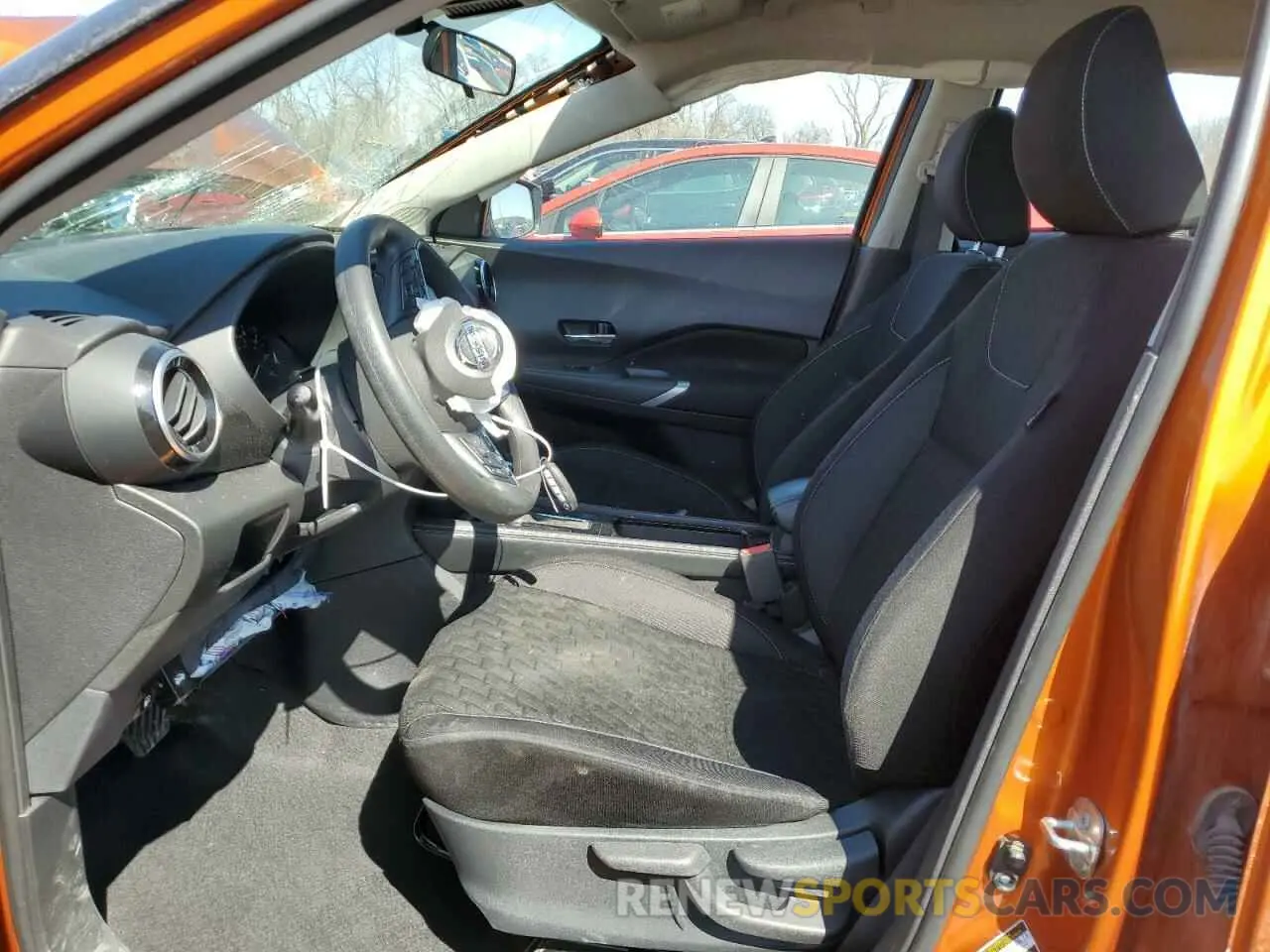7 Photograph of a damaged car 3N1CP5CV8ML562737 NISSAN KICKS 2021