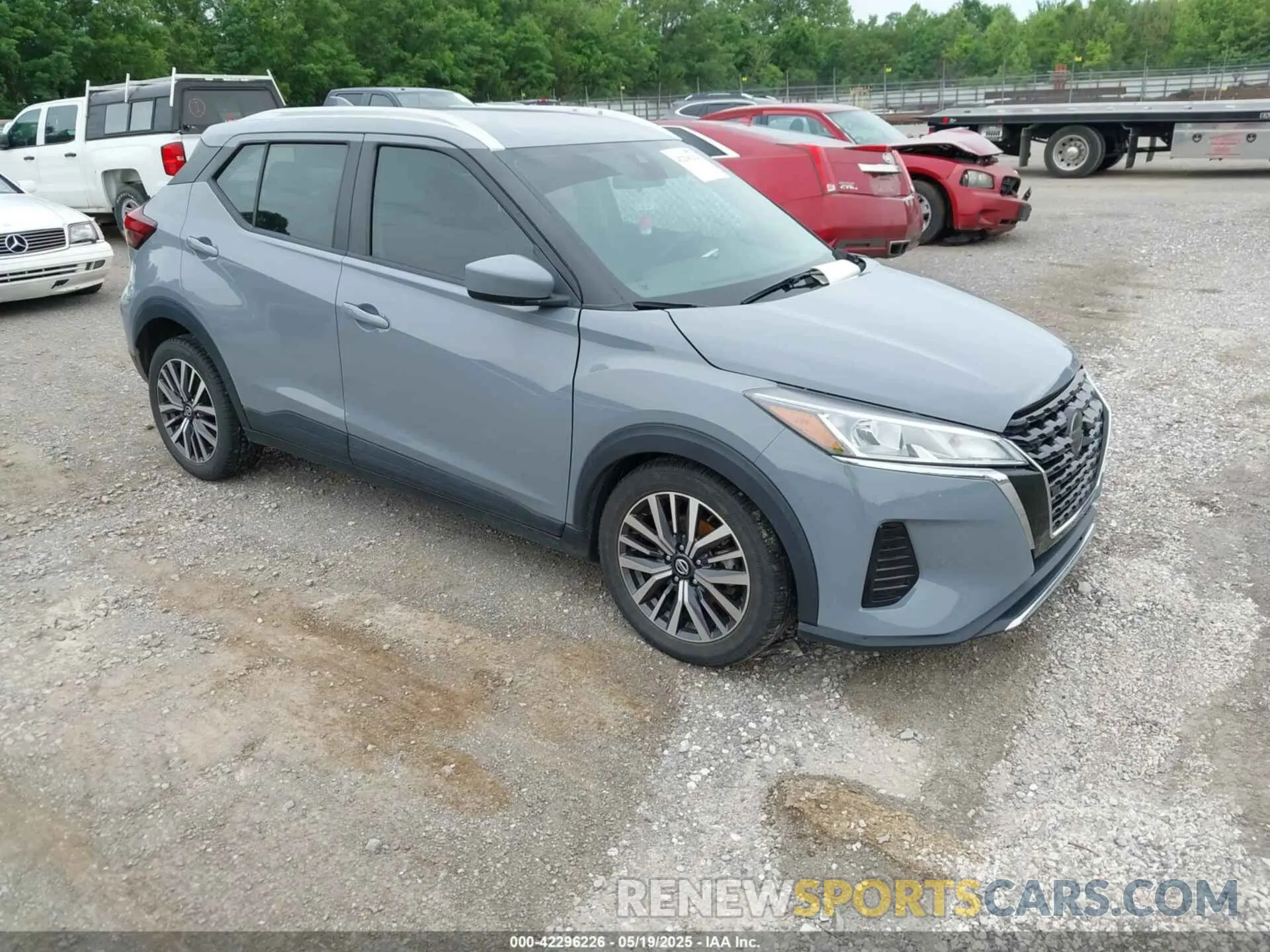 1 Photograph of a damaged car 3N1CP5CV9ML470424 NISSAN KICKS 2021