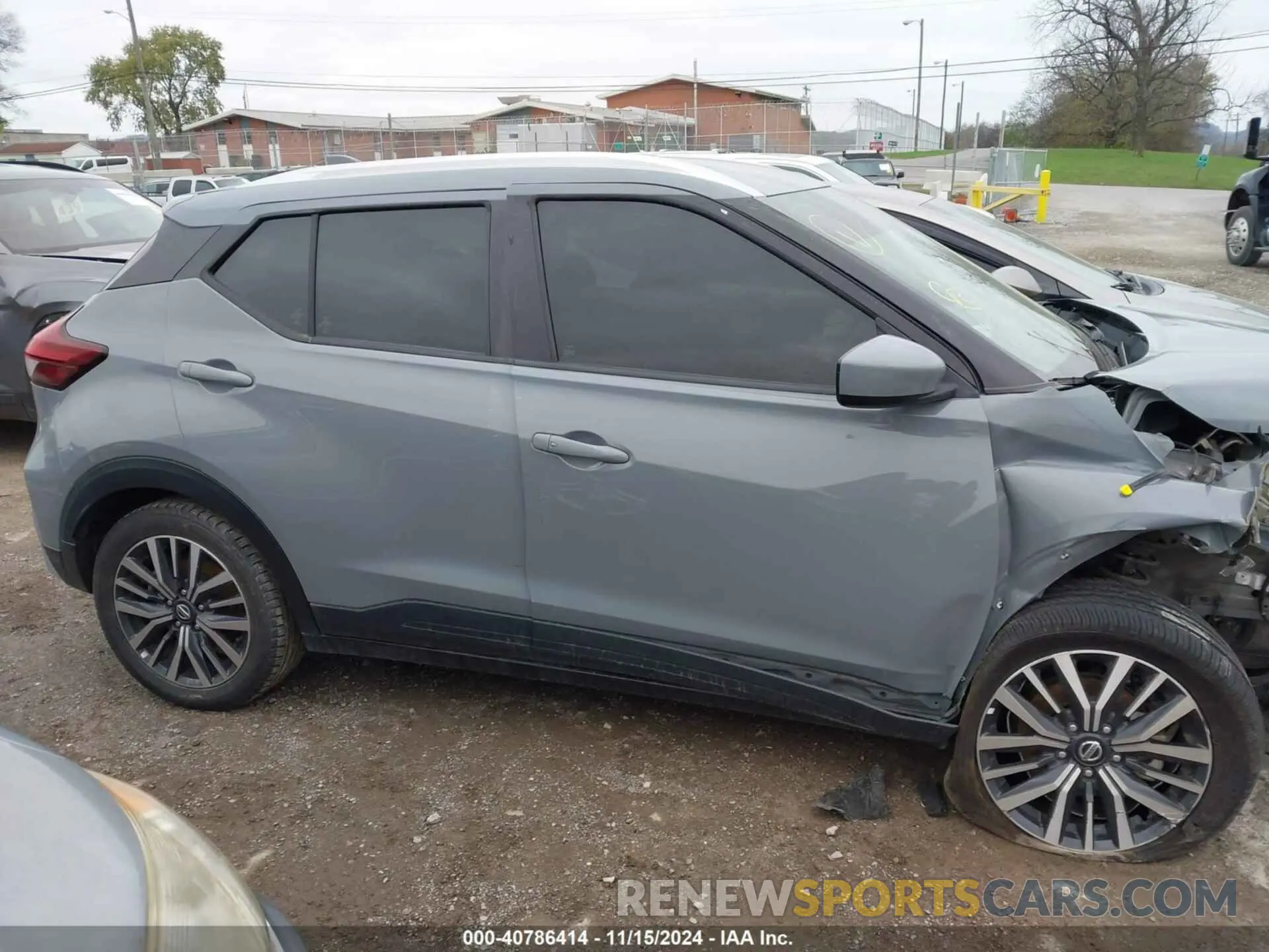 13 Photograph of a damaged car 3N1CP5CV9ML473162 NISSAN KICKS 2021
