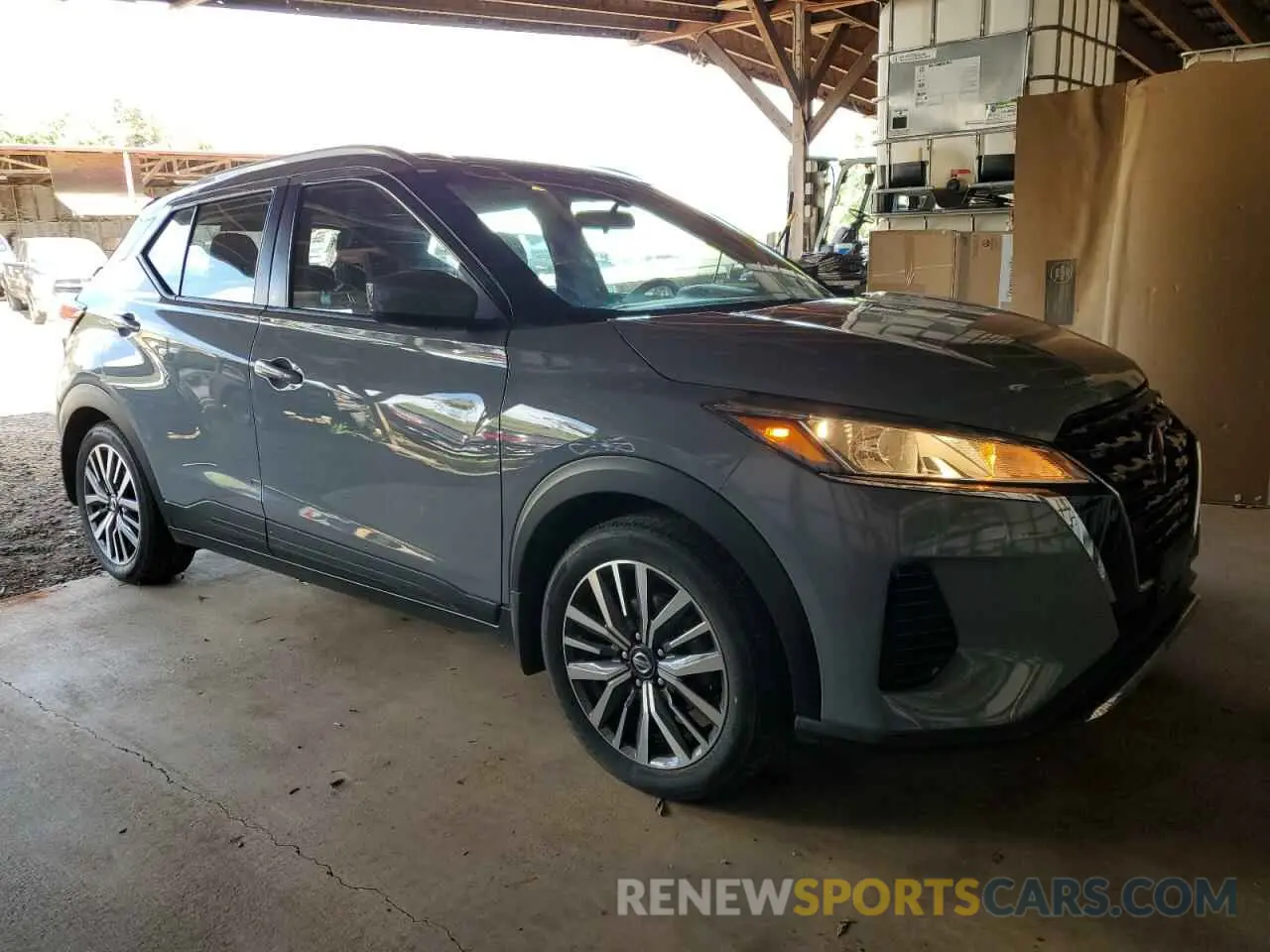 4 Photograph of a damaged car 3N1CP5CV9ML492746 NISSAN KICKS 2021