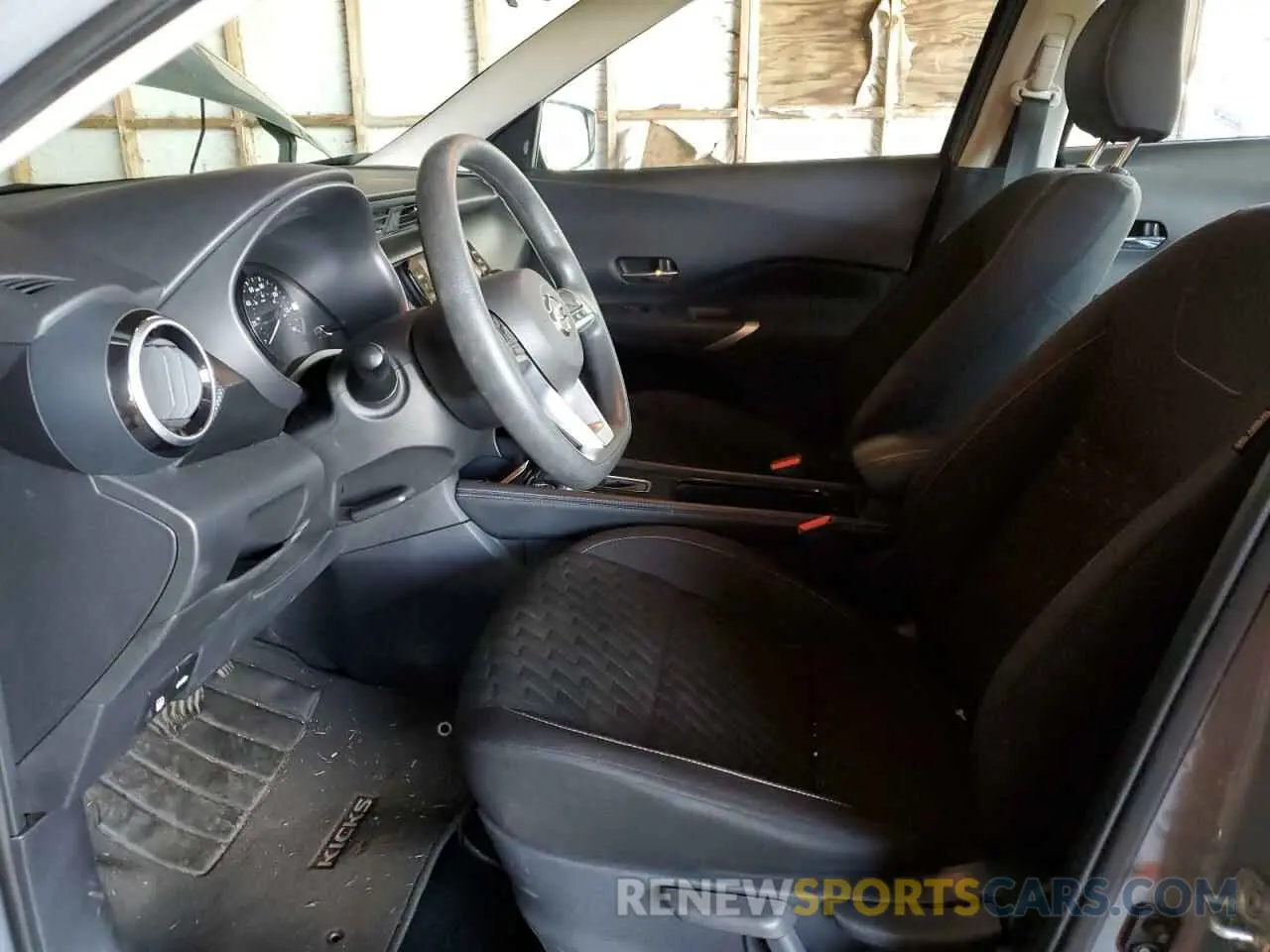7 Photograph of a damaged car 3N1CP5CV9ML492746 NISSAN KICKS 2021