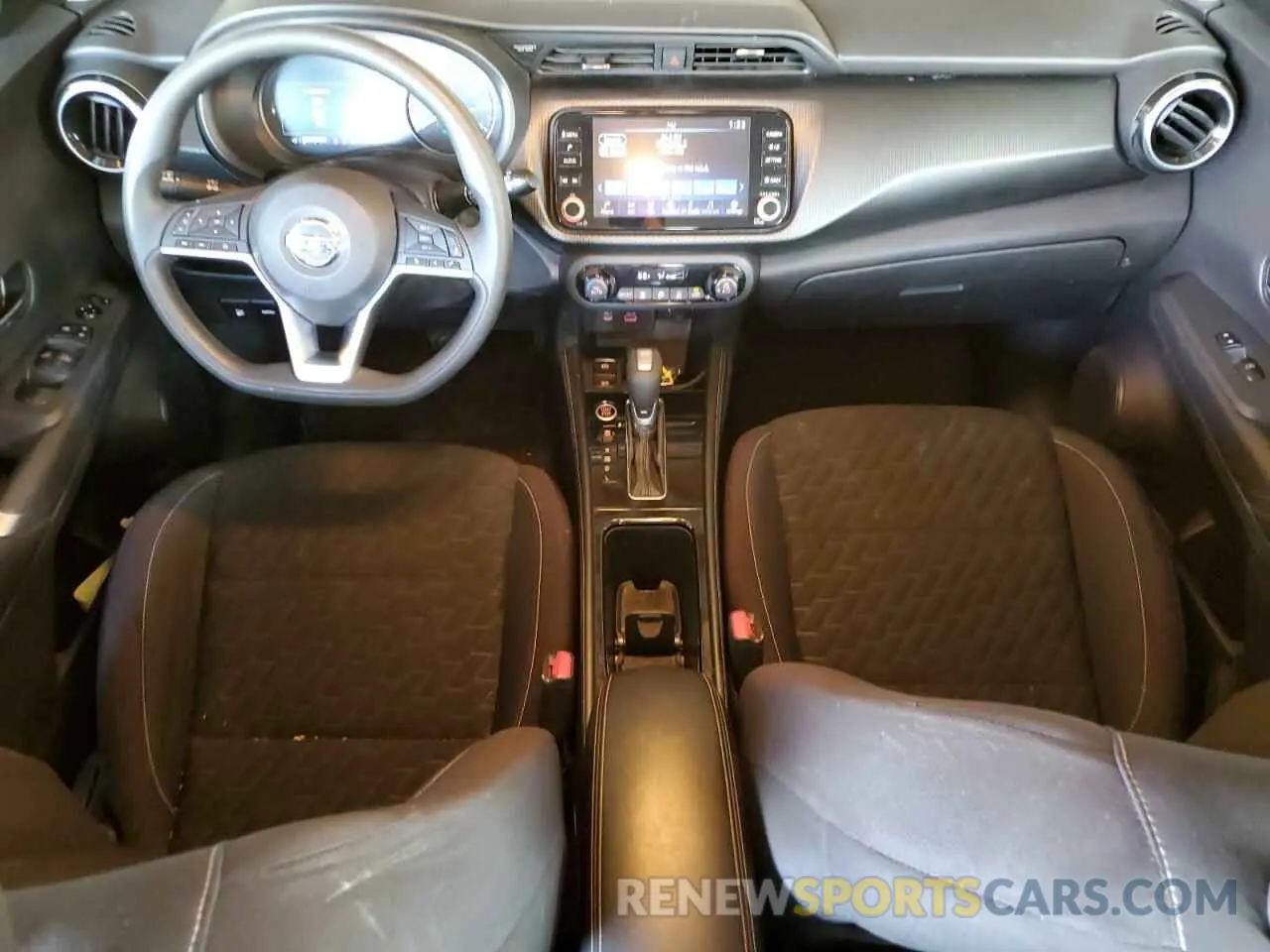 8 Photograph of a damaged car 3N1CP5CV9ML492746 NISSAN KICKS 2021