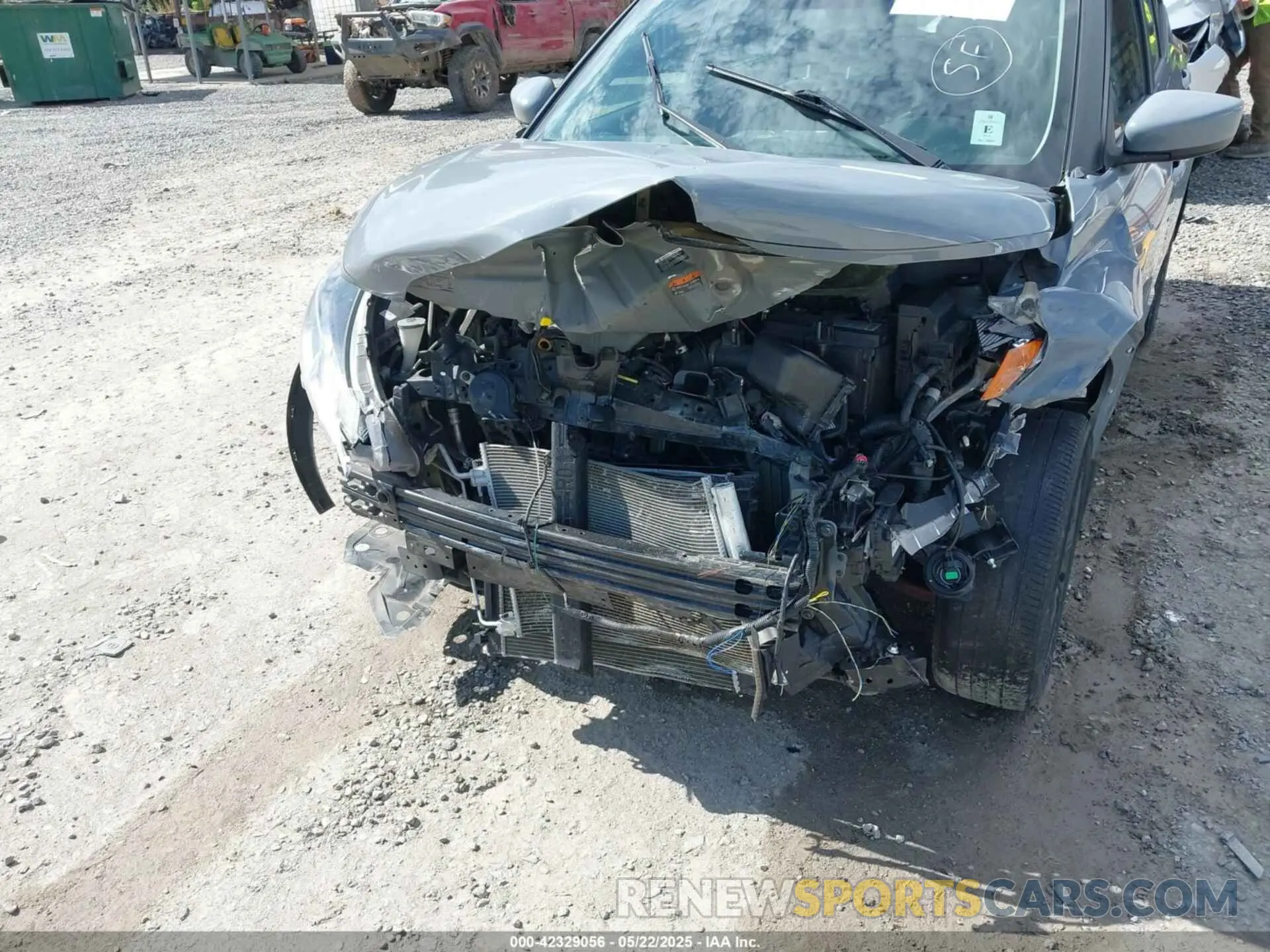 6 Photograph of a damaged car 3N1CP5CV9ML512834 NISSAN KICKS 2021
