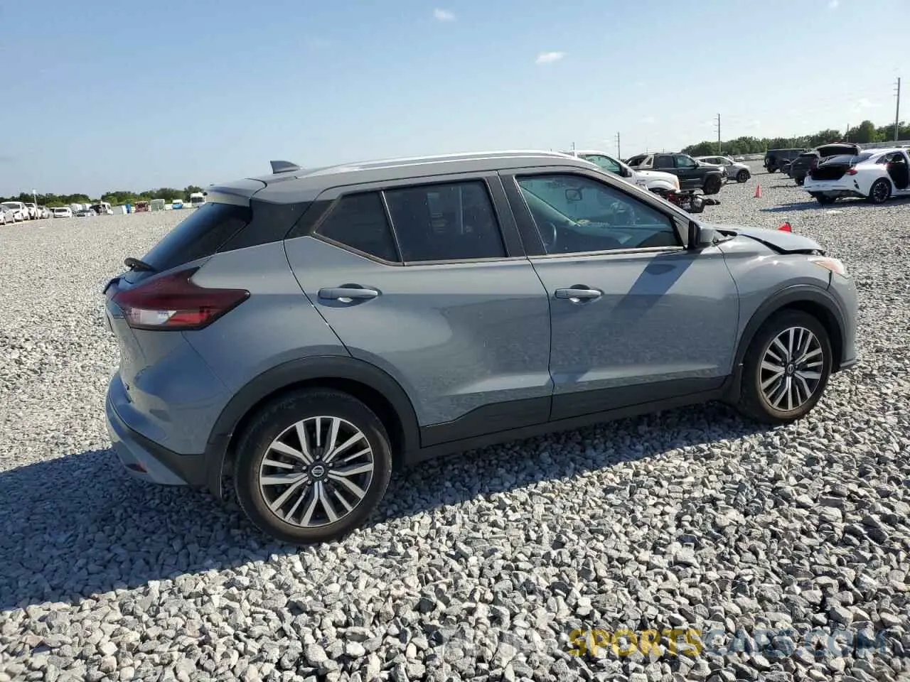 3 Photograph of a damaged car 3N1CP5CV9ML515796 NISSAN KICKS 2021