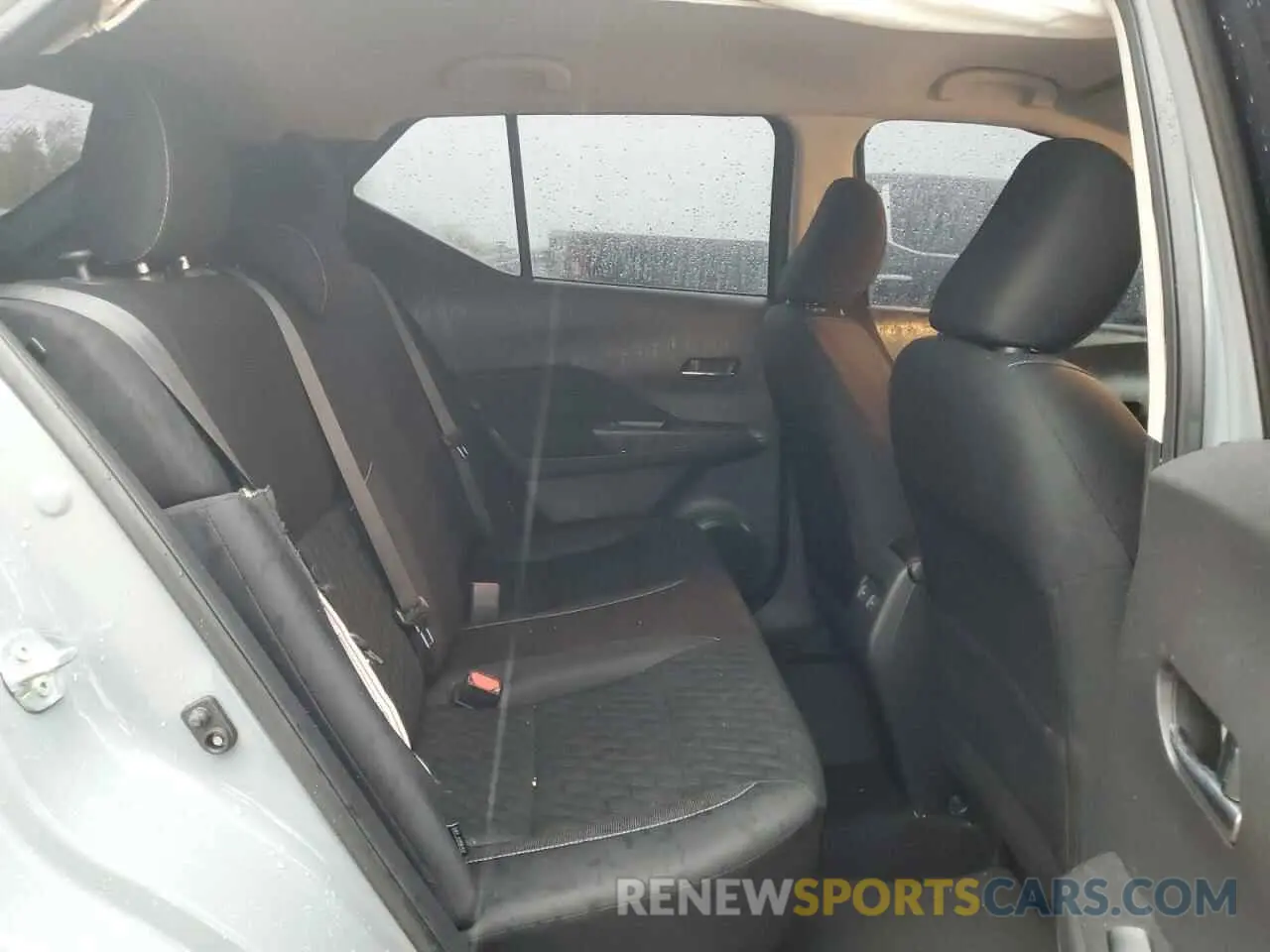 11 Photograph of a damaged car 3N1CP5CV9ML519783 NISSAN KICKS 2021