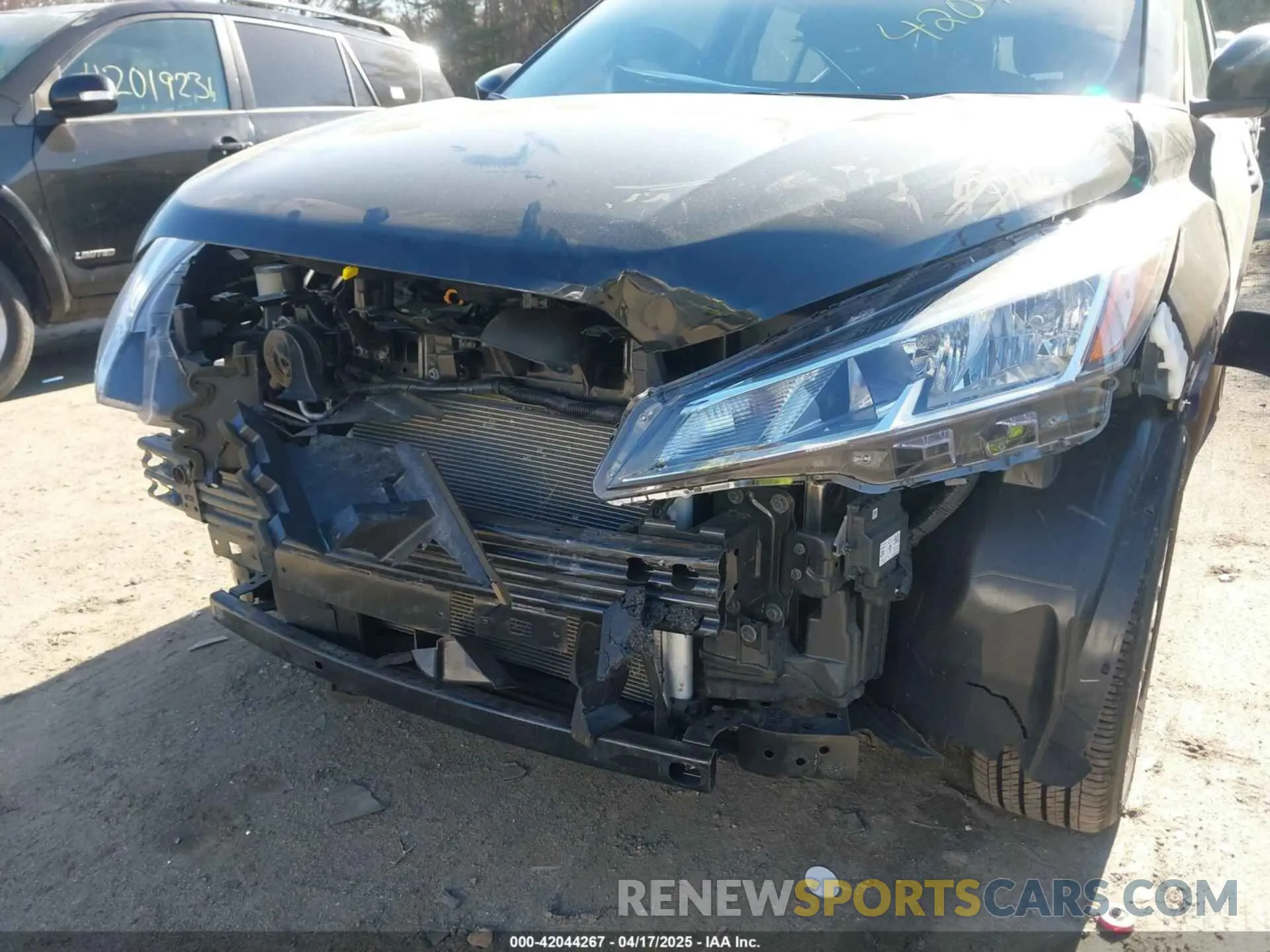 6 Photograph of a damaged car 3N1CP5CV9ML523140 NISSAN KICKS 2021