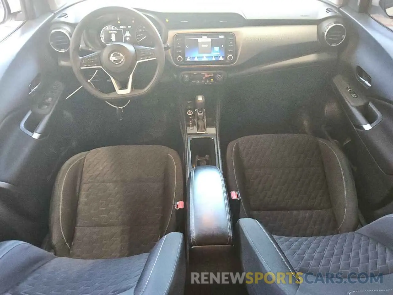 8 Photograph of a damaged car 3N1CP5CVXML466253 NISSAN KICKS 2021