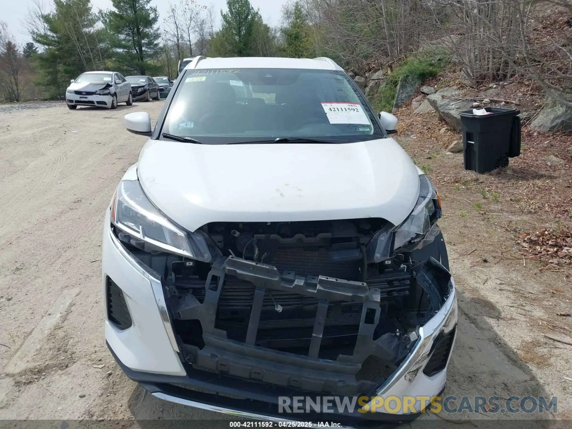 12 Photograph of a damaged car 3N1CP5CVXML470495 NISSAN KICKS 2021