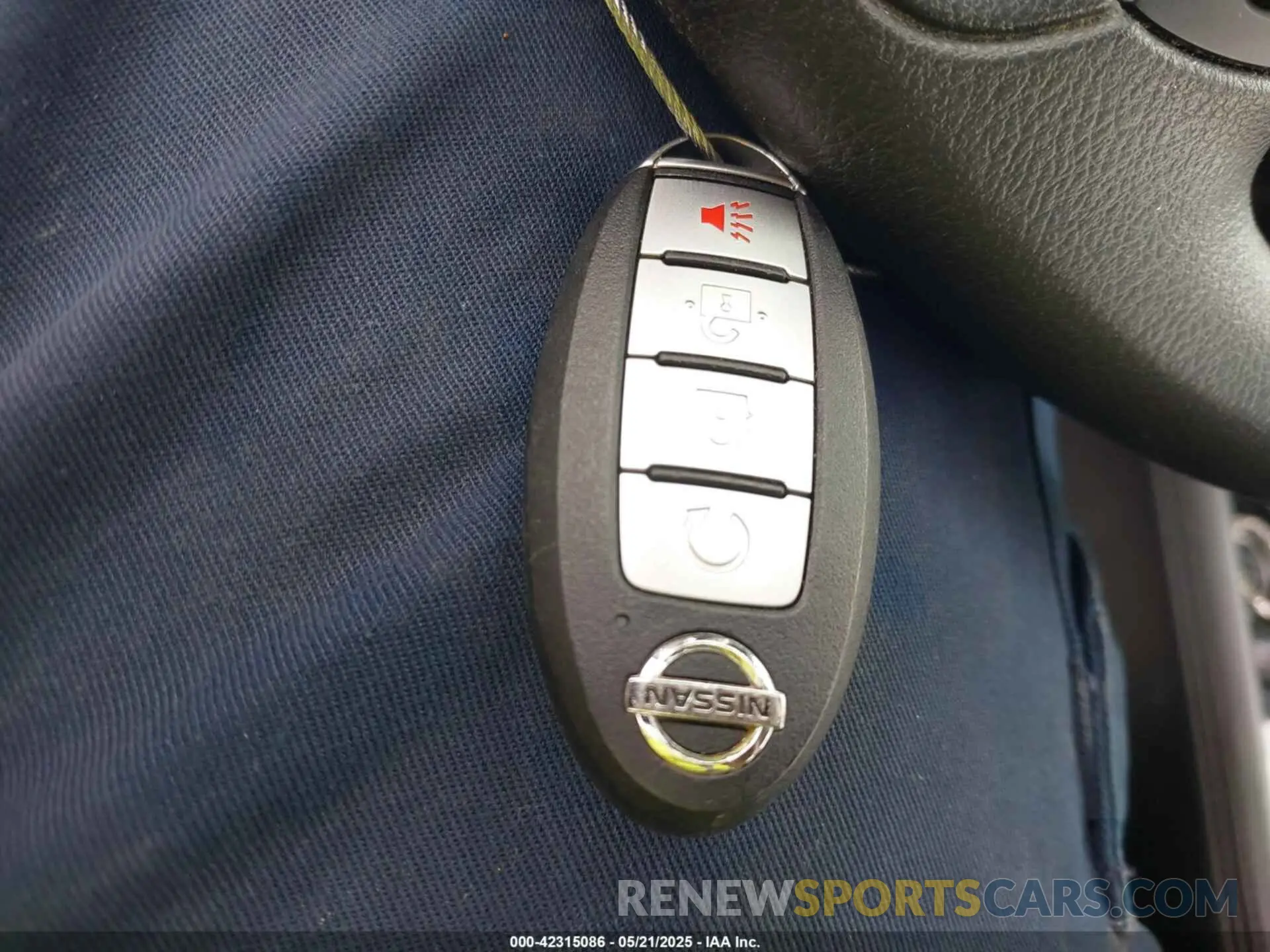11 Photograph of a damaged car 3N1CP5CVXML481254 NISSAN KICKS 2021