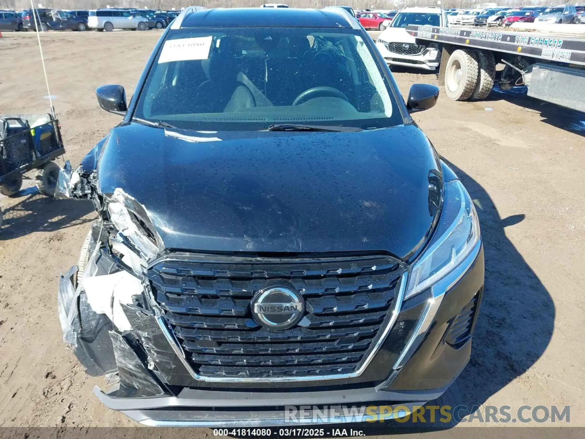 12 Photograph of a damaged car 3N1CP5CVXML523471 NISSAN KICKS 2021