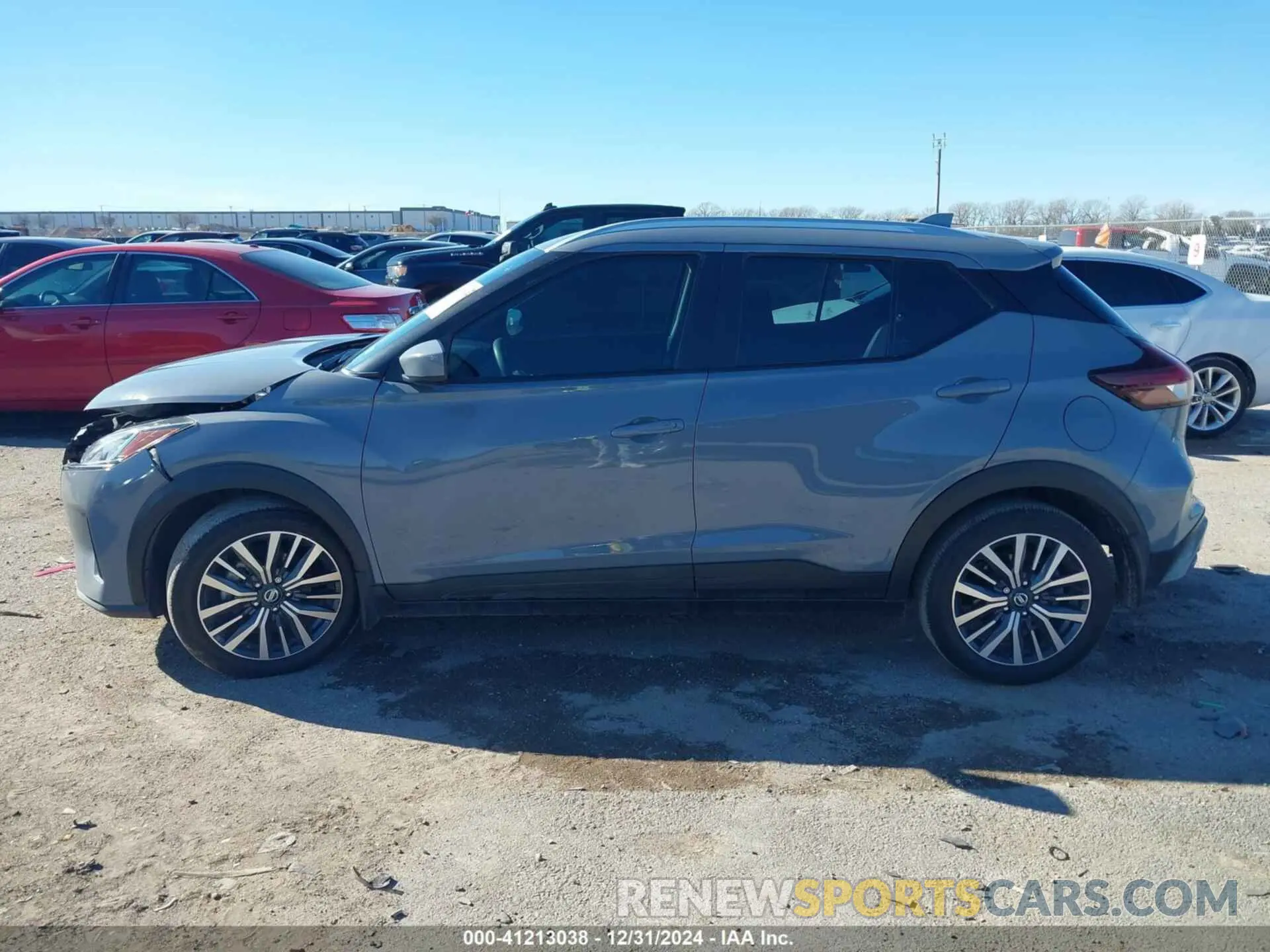 14 Photograph of a damaged car 3N1CP5CVXML556180 NISSAN KICKS 2021