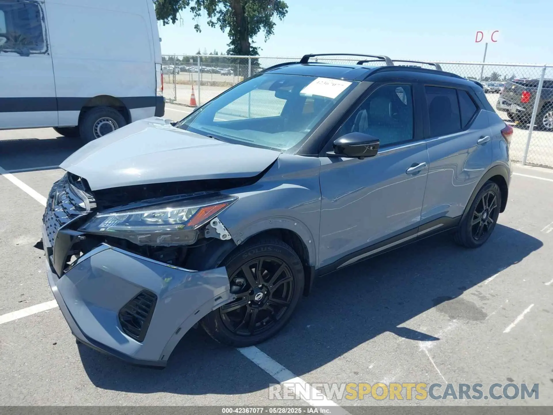 2 Photograph of a damaged car 3N1CP5DV0ML490334 NISSAN KICKS 2021