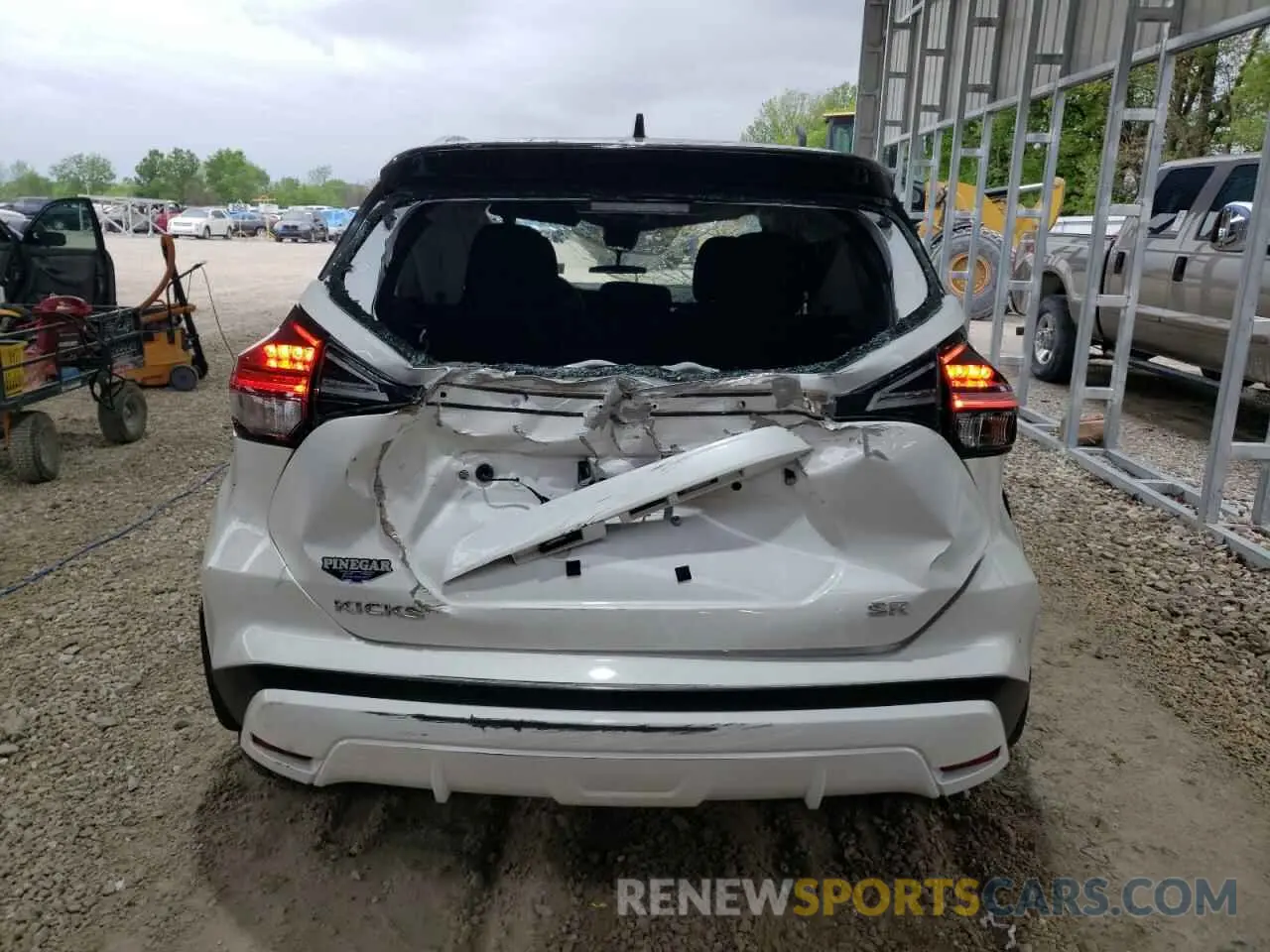 6 Photograph of a damaged car 3N1CP5DV1ML489757 NISSAN KICKS 2021
