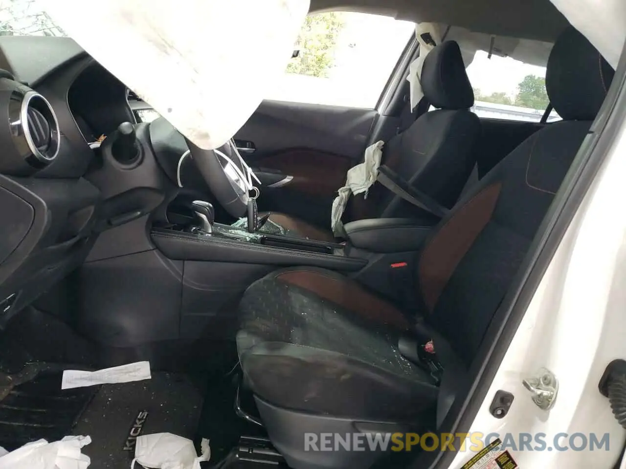 7 Photograph of a damaged car 3N1CP5DV1ML489757 NISSAN KICKS 2021