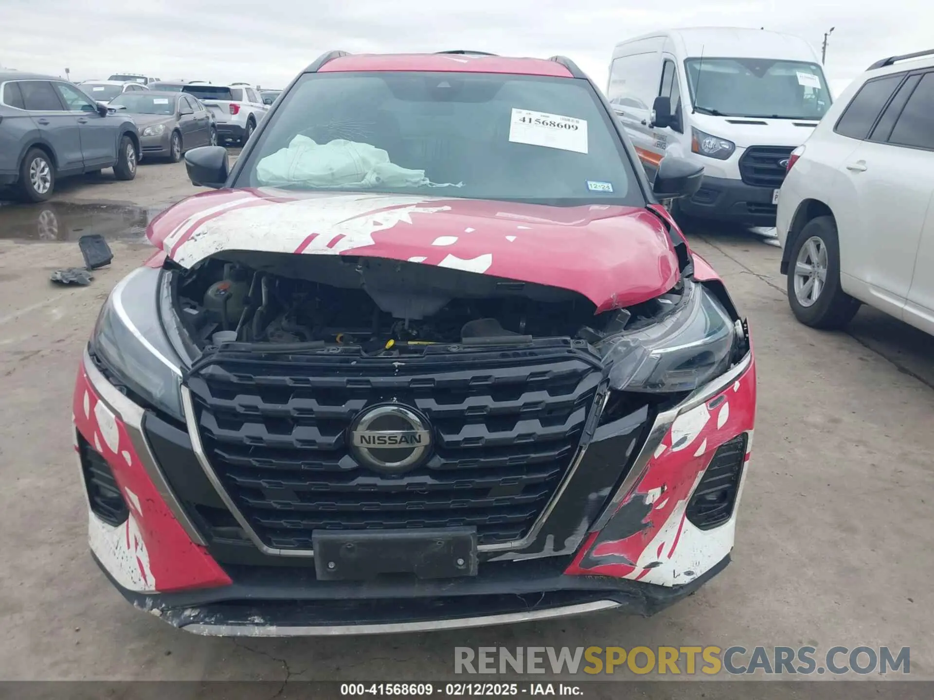 12 Photograph of a damaged car 3N1CP5DV1ML516746 NISSAN KICKS 2021