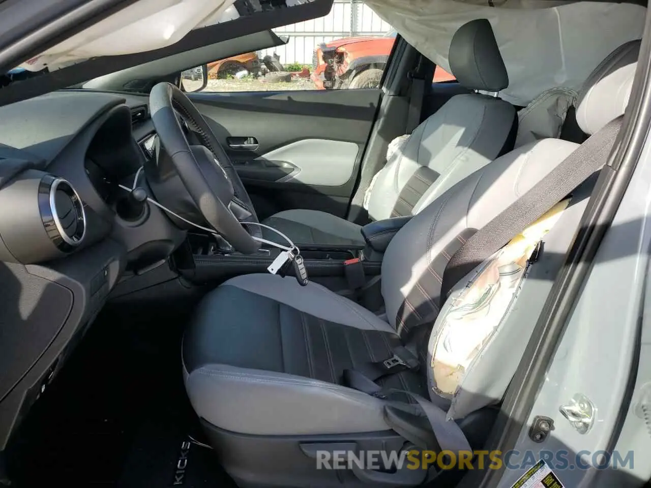 7 Photograph of a damaged car 3N1CP5DV1ML517170 NISSAN KICKS 2021