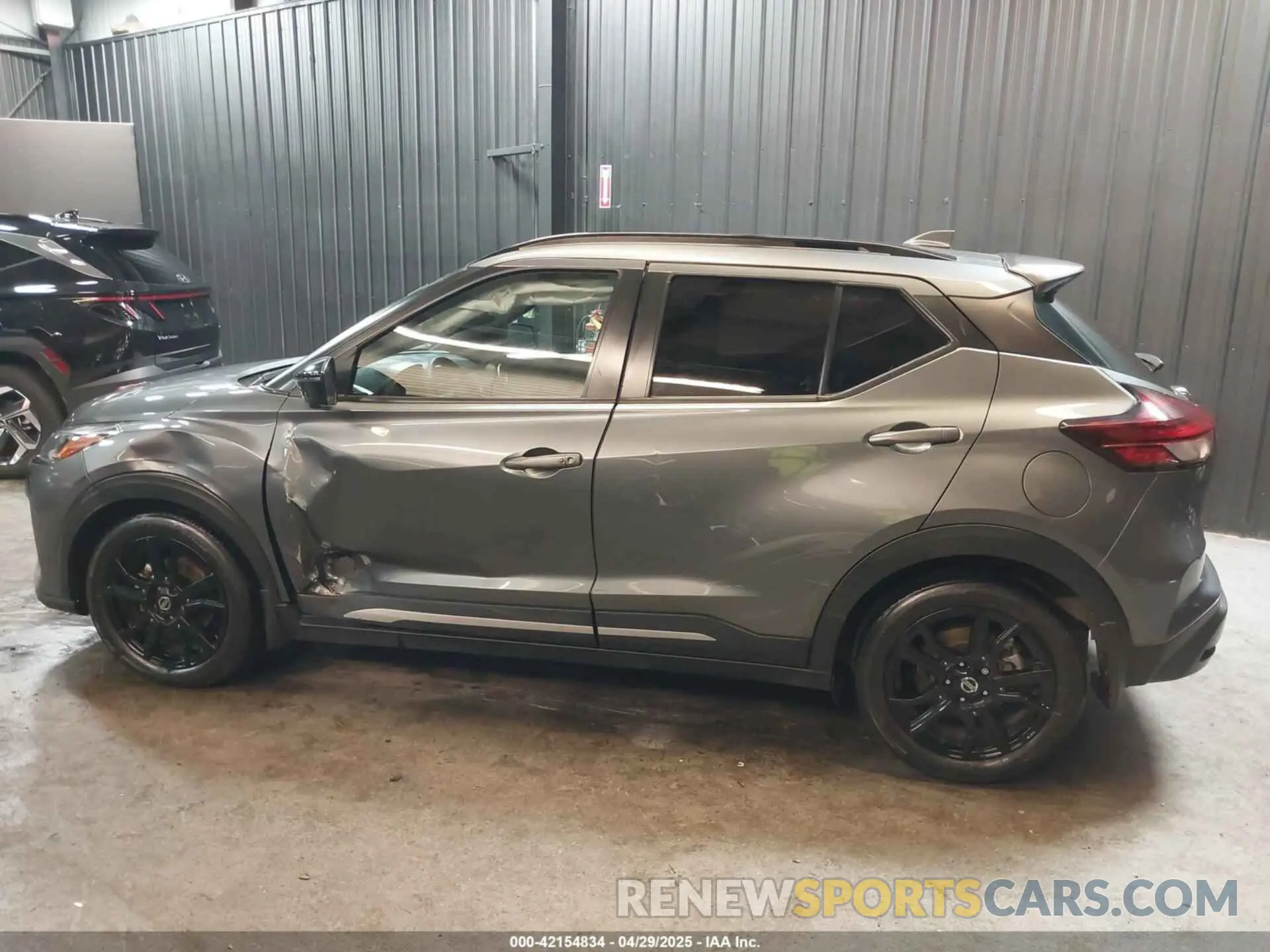 6 Photograph of a damaged car 3N1CP5DV1ML541758 NISSAN KICKS 2021