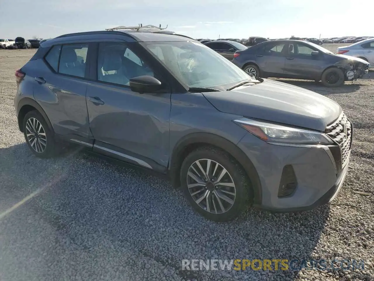 4 Photograph of a damaged car 3N1CP5DV2ML485667 NISSAN KICKS 2021