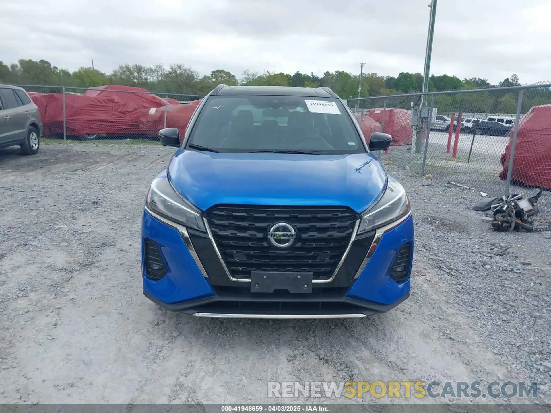 12 Photograph of a damaged car 3N1CP5DV2ML526220 NISSAN KICKS 2021