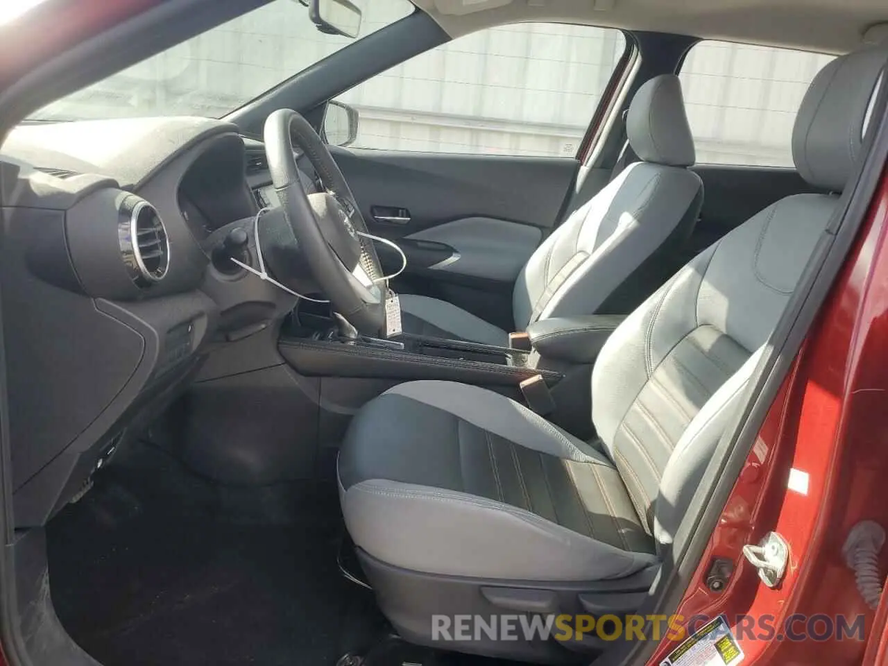7 Photograph of a damaged car 3N1CP5DV3ML479926 NISSAN KICKS 2021